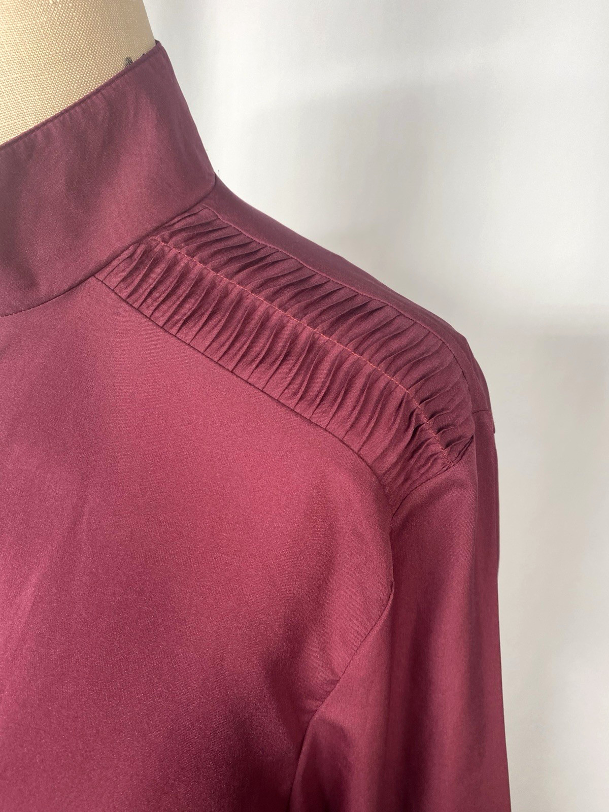 Vintage Blouse SIZE EXTRA LARGE burgundy high neck MISS FASHION 70s 80s classic