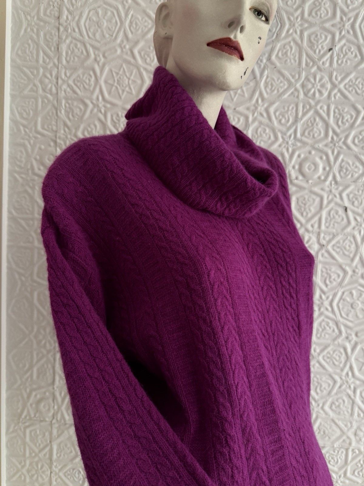 vintage sweater 1980s lambswool angora cable knit turtleneck pink M oversized
