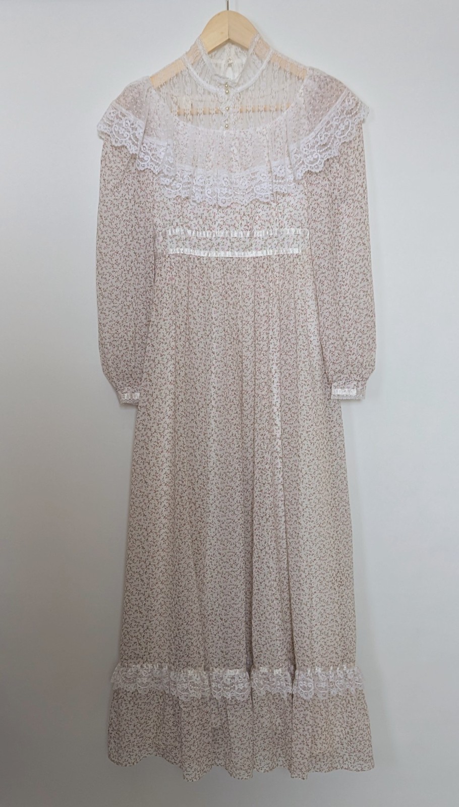 Gunne Sax by Jessica Vintage Victorian Prairie Maxi Dress Lace Ribbon Pearls