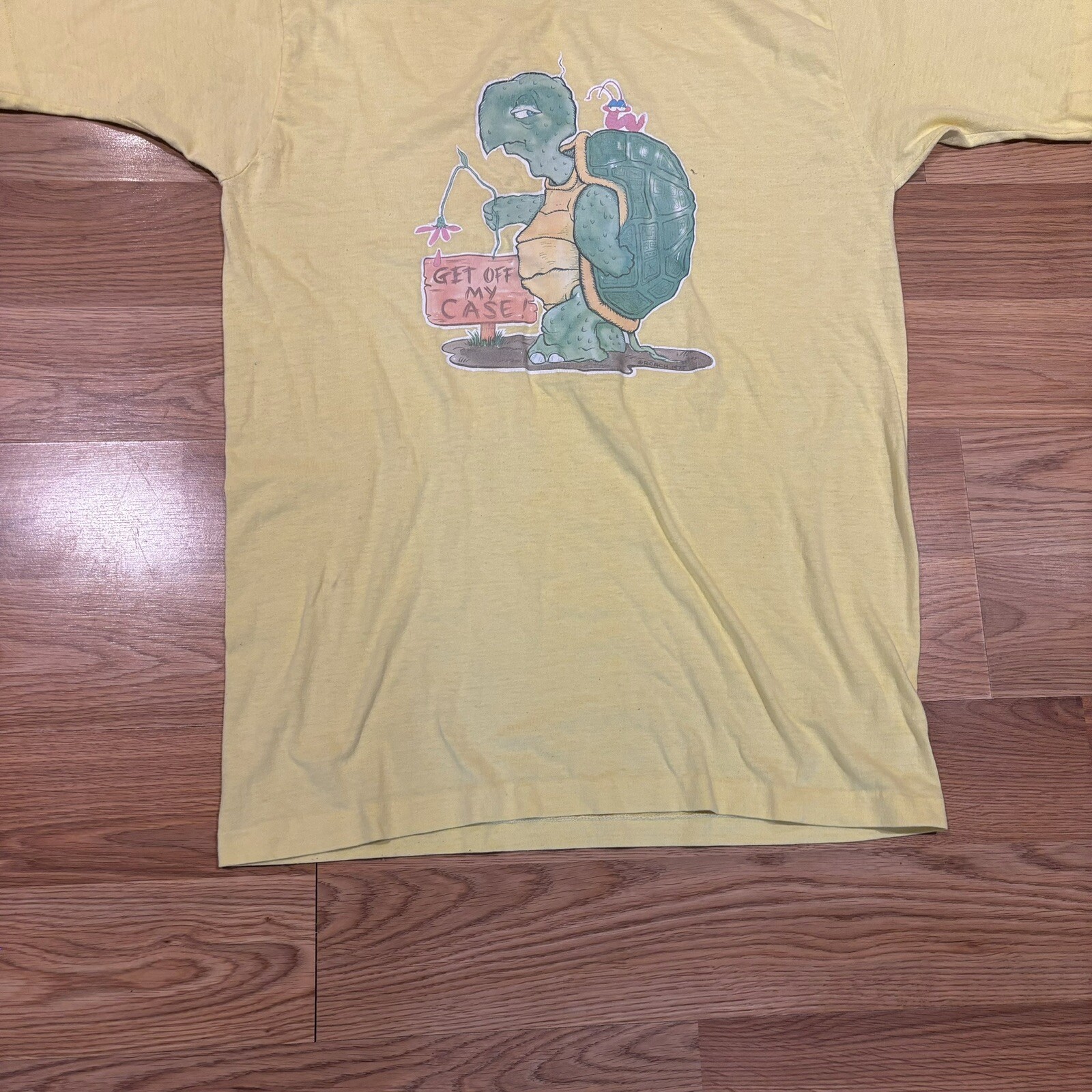 VTG Turtle Shirt Roach 1975 Retro Yellow 1970s Single Stitch Size Large