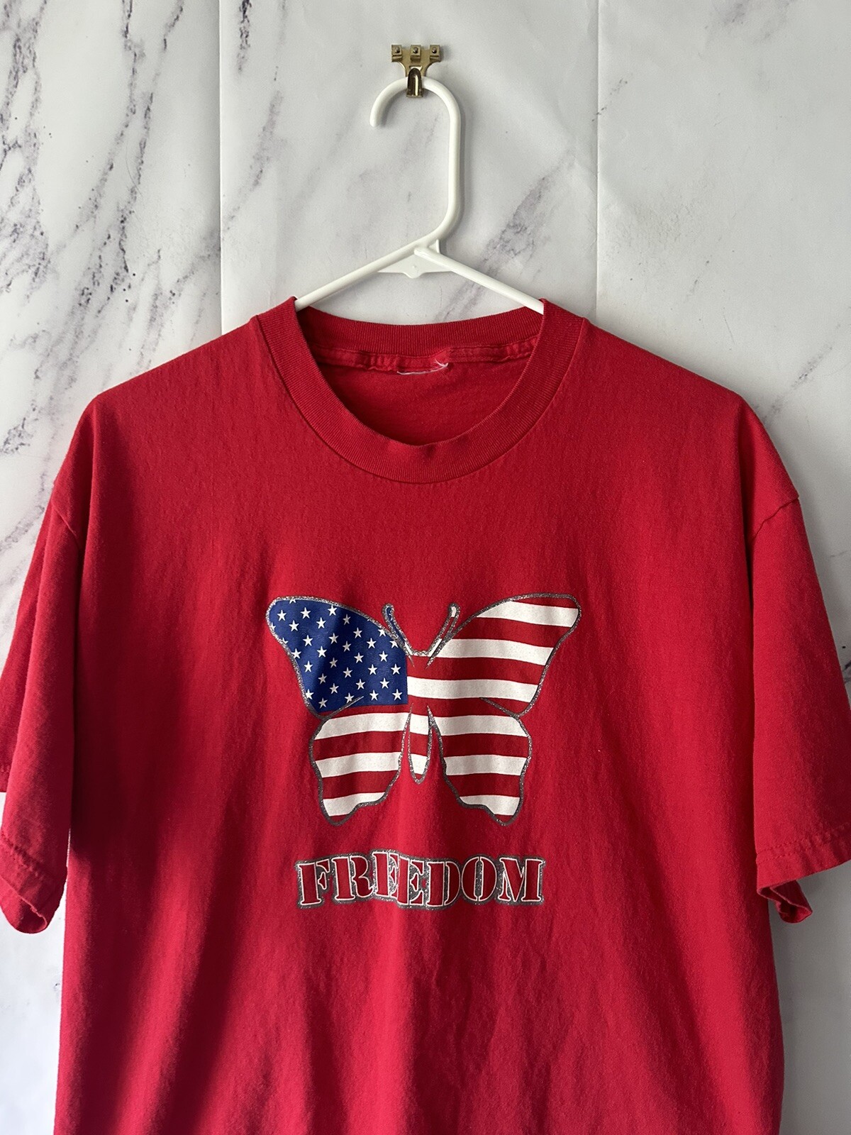 VTG 90s USA FLAG FREEDOM BUTTERFLY PRINT TSHIRT WOMENS MEDIUM
