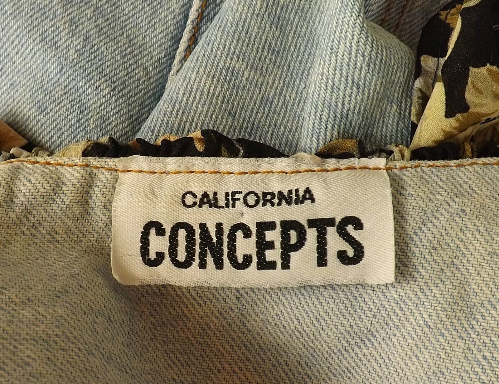 California Concepts Button Front Denim Vest Fitted Vintage Sz S+? Floral Ruffle