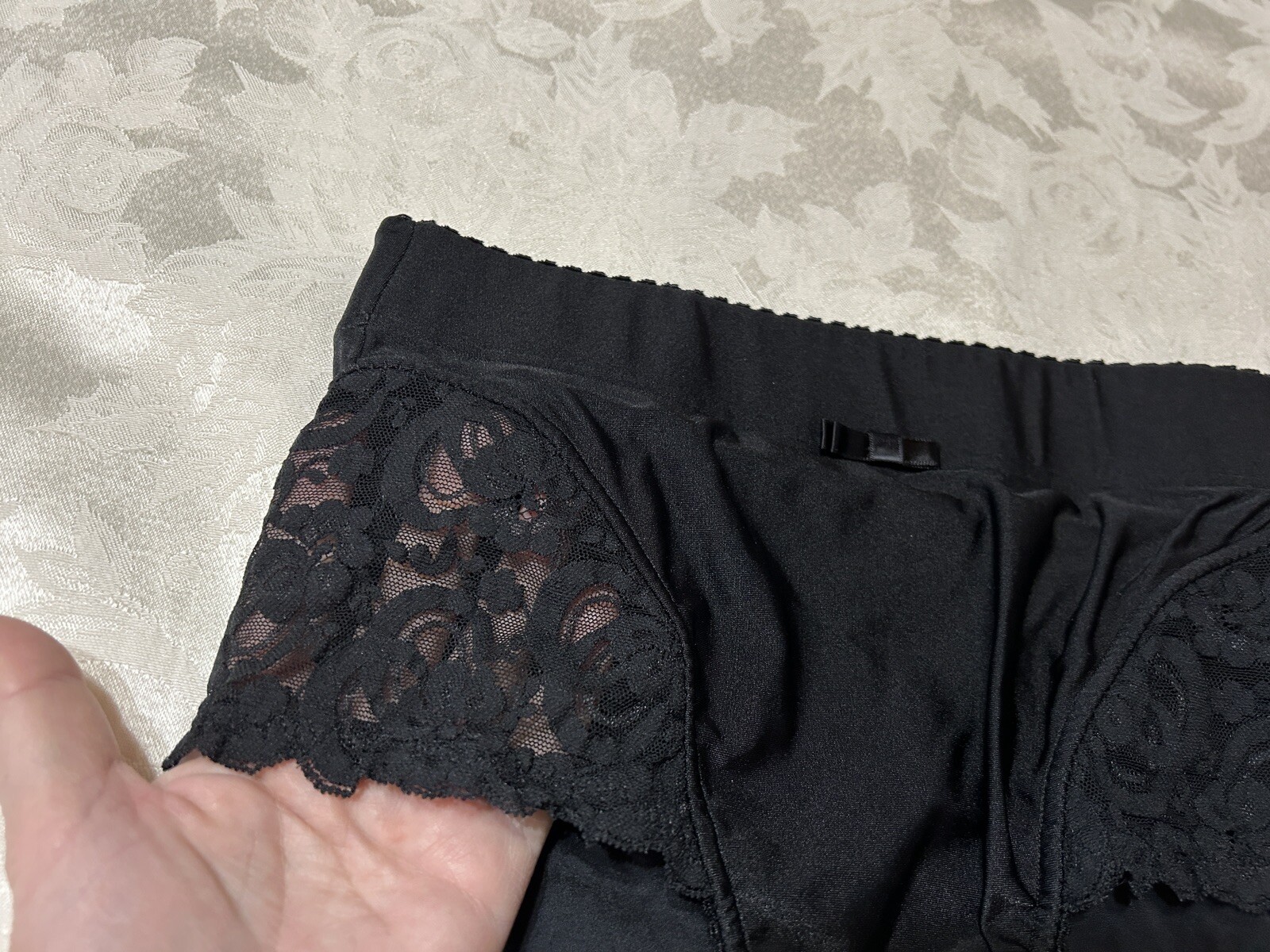 Vtg 90’s VICTORIA’S SECRET 570777 Moderate Control Shaping L Black Panties