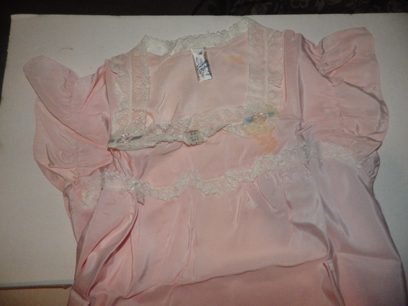 VTG LADIES DRESS SILK DRESS PINK SMARTY STYLED SIZE 38 BY SAGE SMALL STAIN