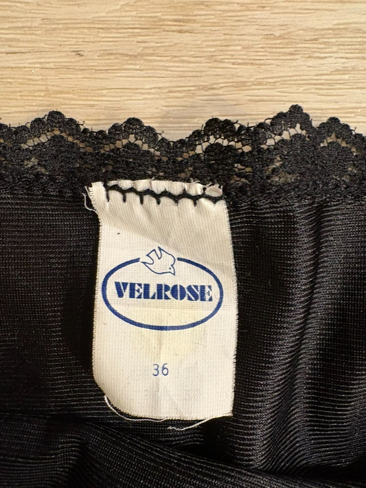 Vtg VELROSE Women Sz 36 Full Slip Dress Chemise Black Antron Shiny Lace Trim USA