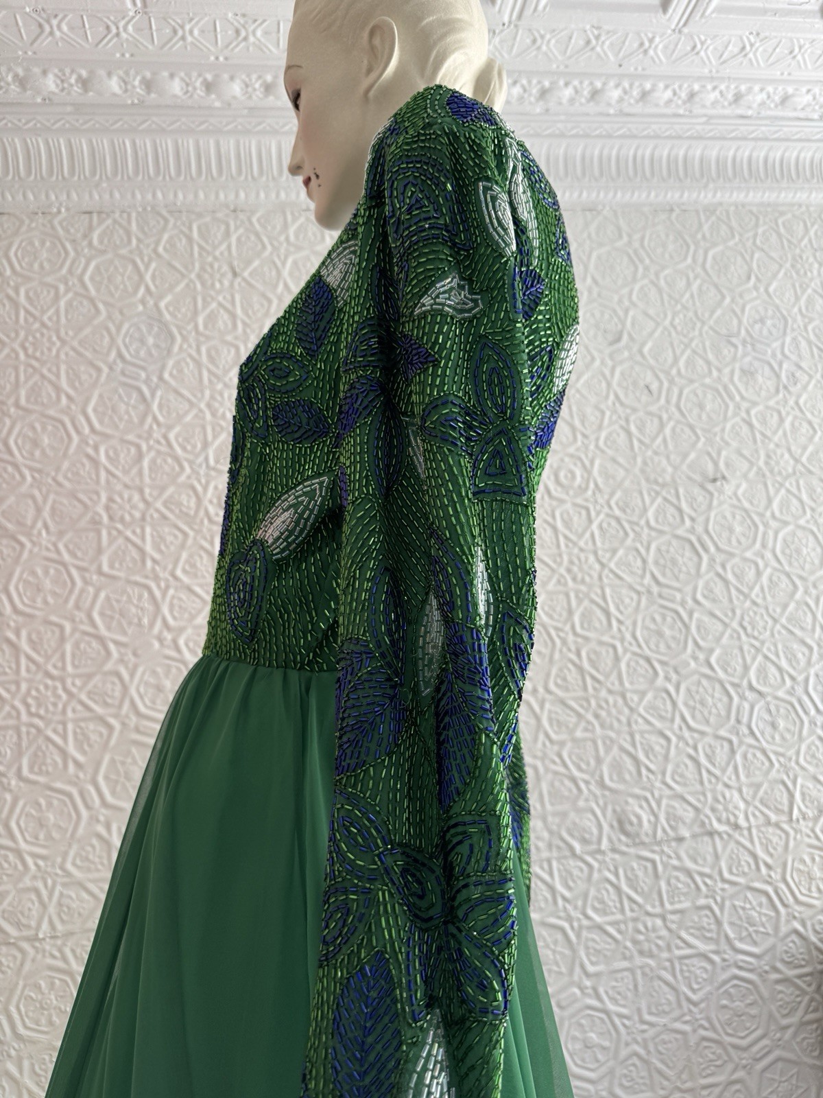 1980s Green Beaded Chiffon Cocktail Dress-Floral-Foliage-Glam-Hollywood-S/M