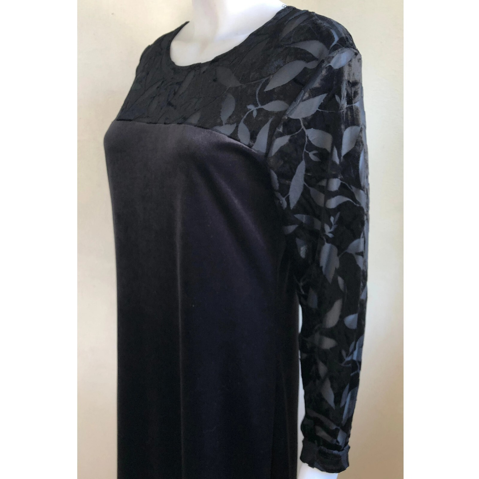 Vintage Black Flocked Velvet Dress Size Small/Medium 1990s Diane Von Furstenberg