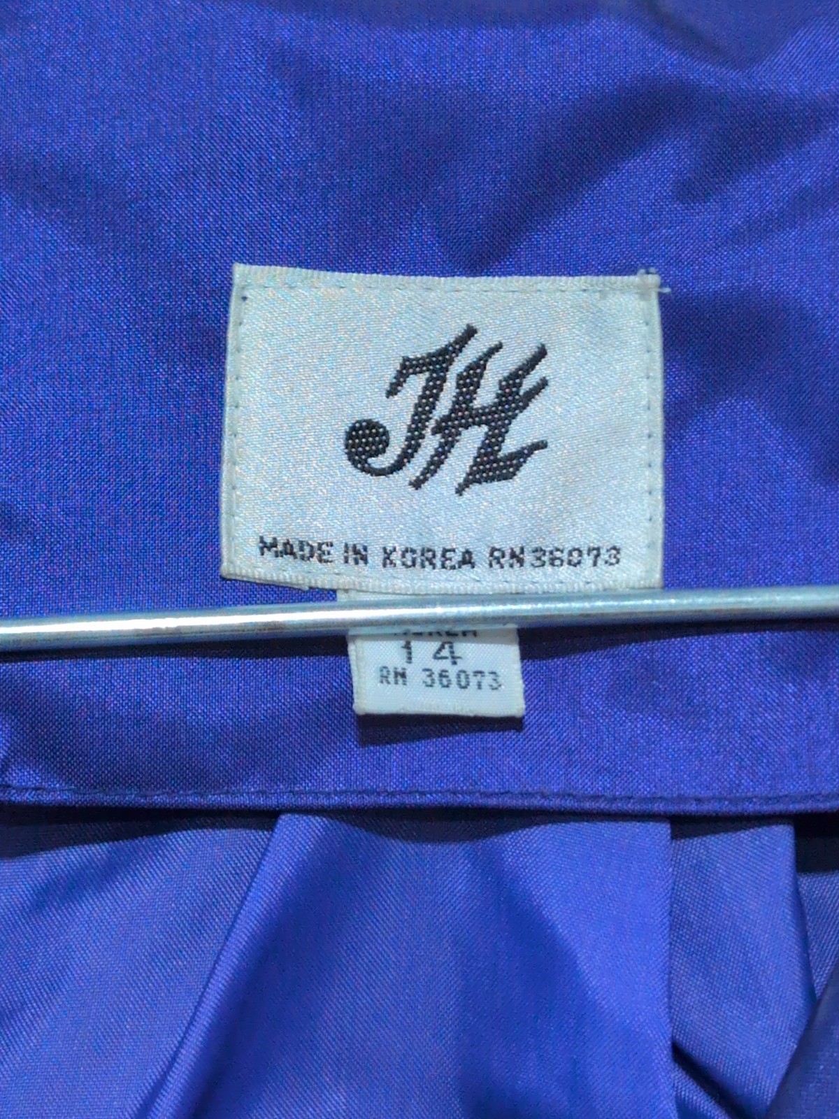 Vtg. JH Purple Trenchcoat Rain coat Size 14 Ladies Pleated Back Excellent Condit