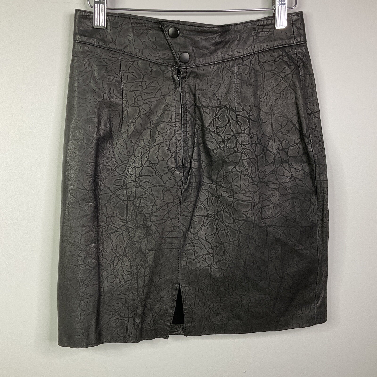 Vintage dLinea Skirt Women Size 11 / 12 Black Leather Straight Pencil 80’s Lined