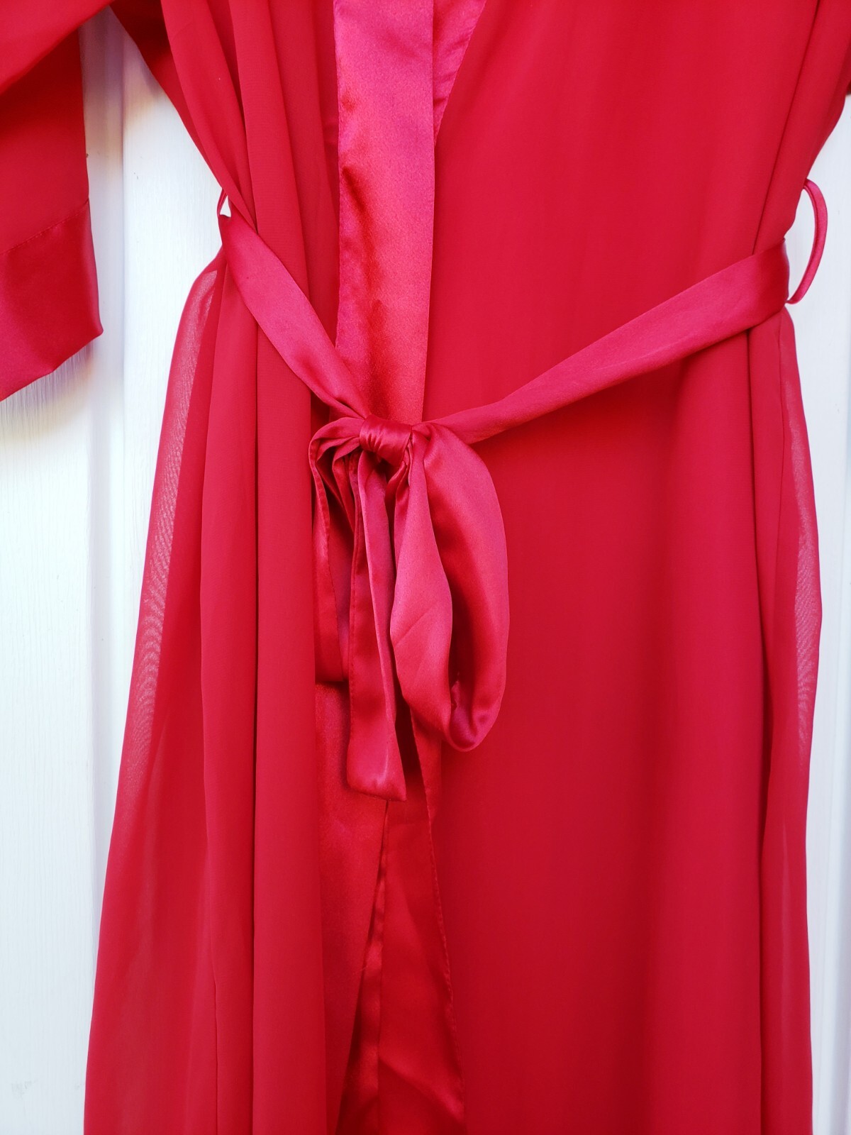 Vintage JCPenney Delicates Red Satin Floral Robe Set Size Medium NEW Fem
