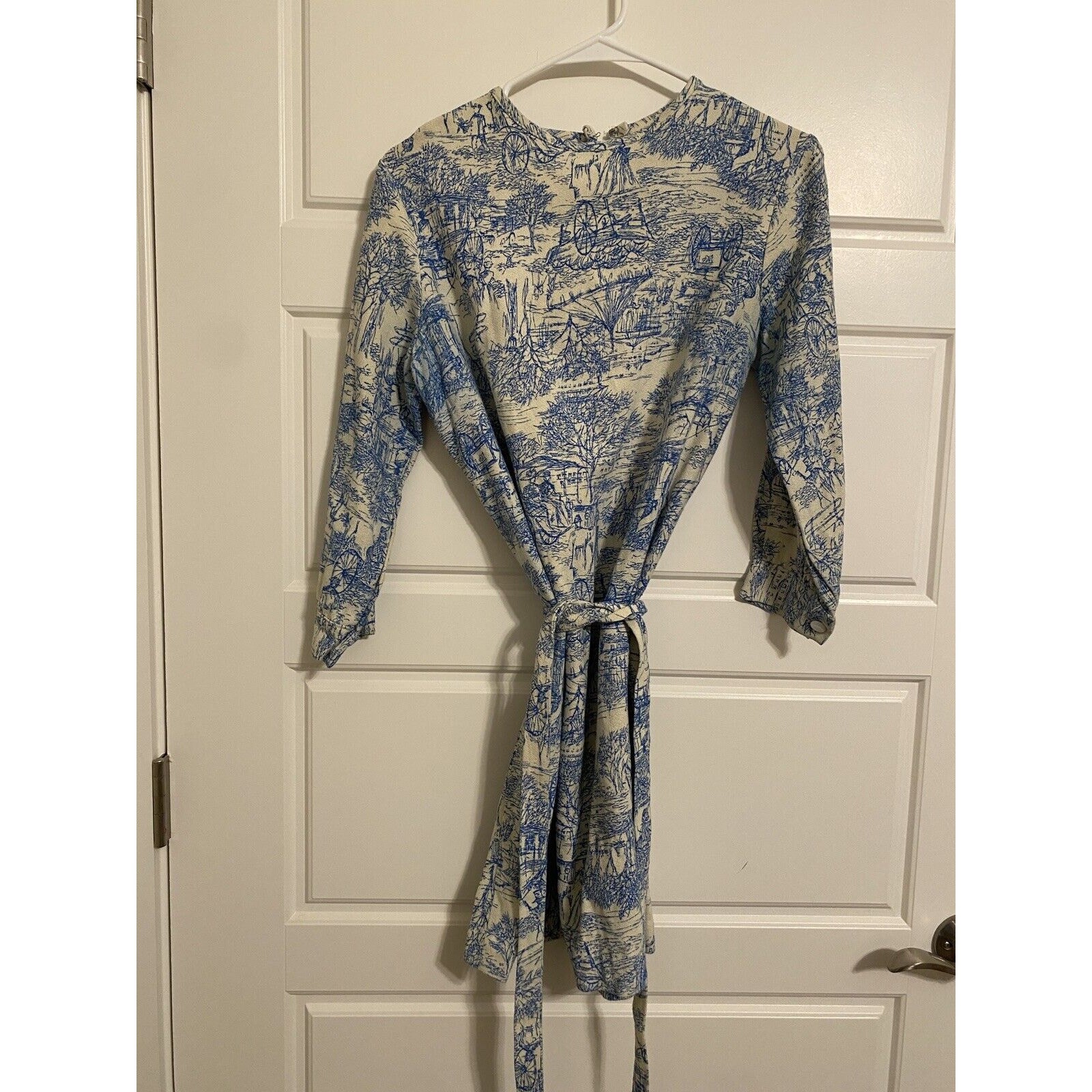 Vtg 70s Romantic Toile Print Shift Dress White Blue Fabric Repair Craft