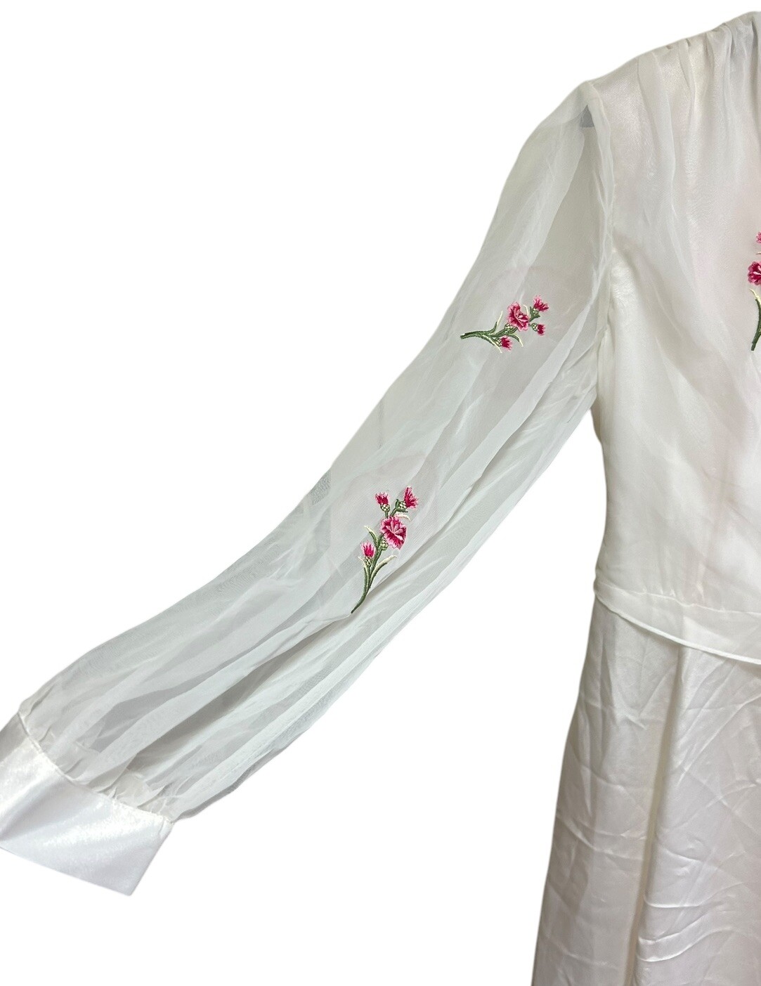 Vintage Victorias Secret Night Gown & Robe Size Medium / Large White Gold Label