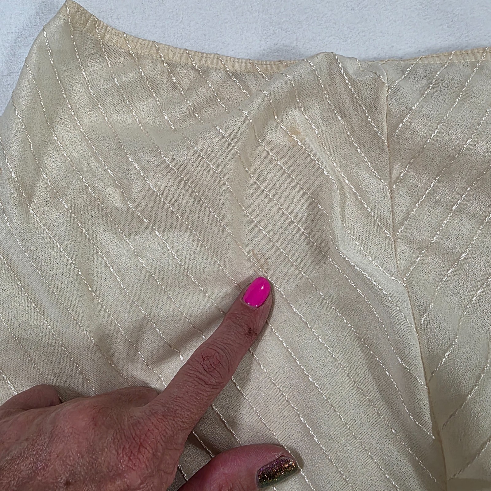 VTG Movie Star Slip Skirt Womens Cream S Polyester Elastic Waist Slit Lace Trim