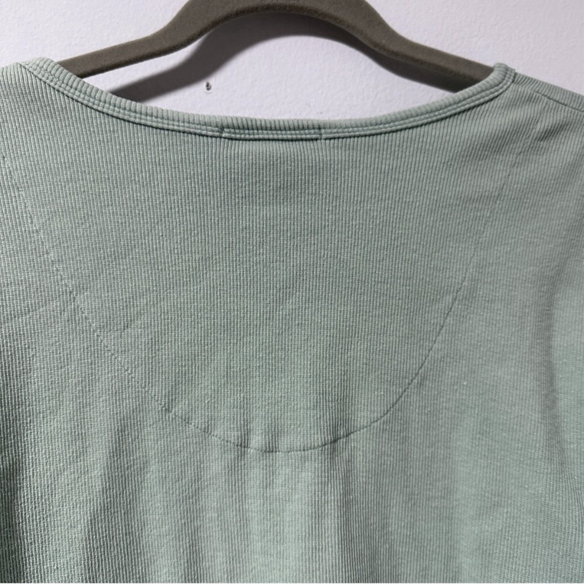 Vintage Express Tricot Mint Green Ribbed Short Sleeve V-Neck Shirt Size Large