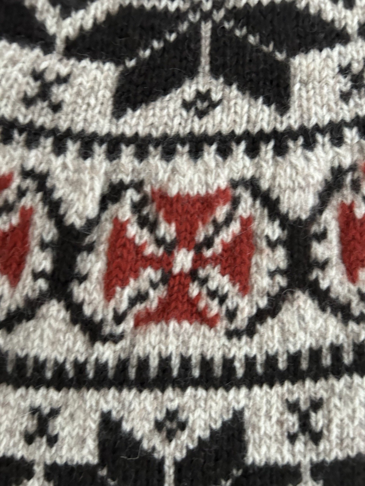Vintage Woolrich Sweater Fair Isle Size L Wool Blend Pullover Celtic Cross 1960s