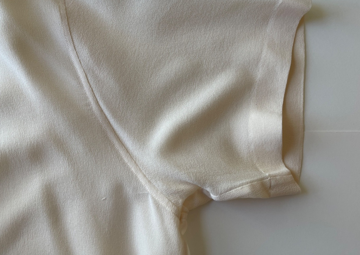 Max Mara 100% Silk Crepe Blouse w Draped Panel 1980s NWOT Sz 4 Fits M – Italy