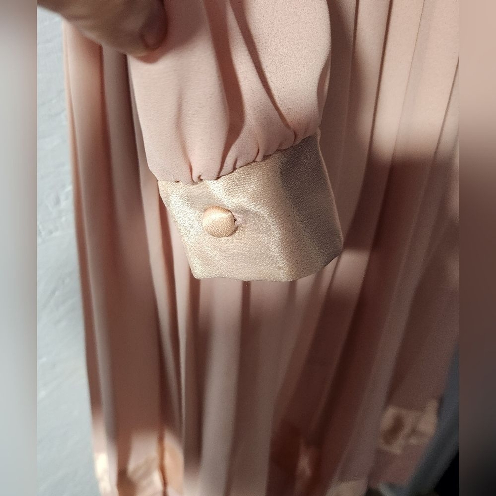 Vintage 1980s Lisa Michaels Pink Sheer Pleated Dress – Women’s Size Medium