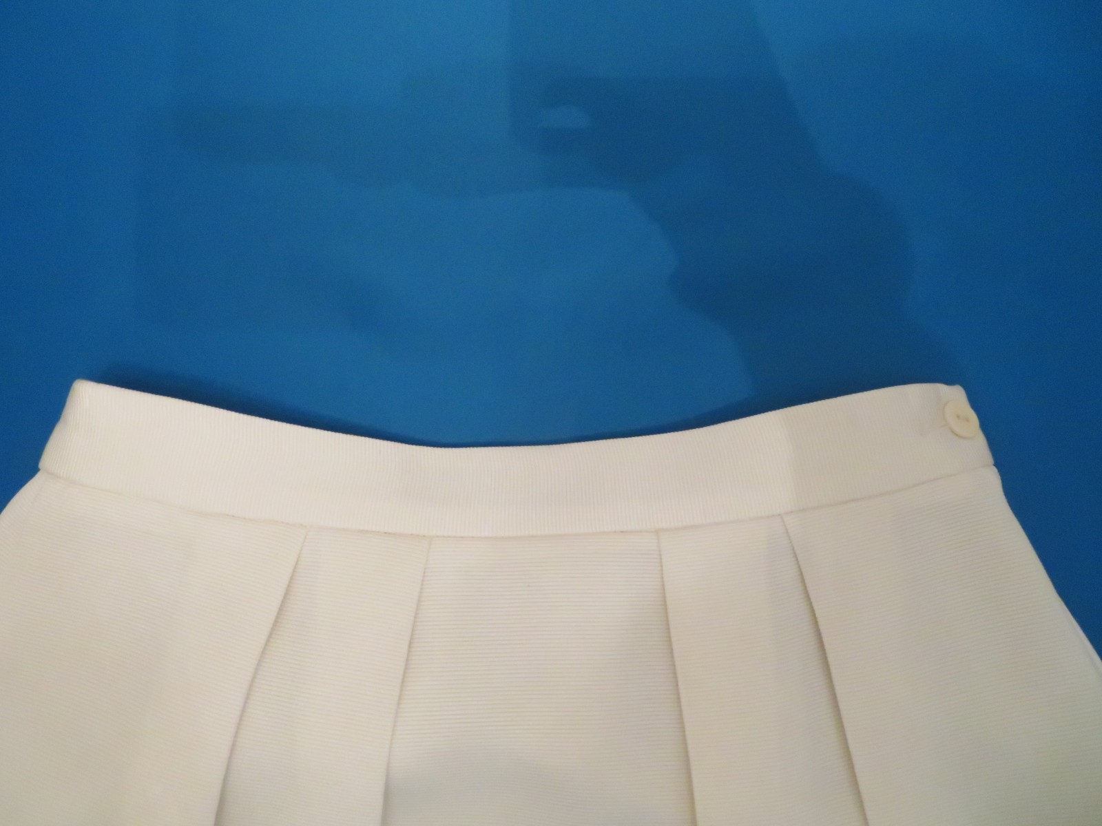 VINTAGE Donna Morgan Skirtsuit. Black Velvet Jacket. Cream/Ivory/Off-White Skirt