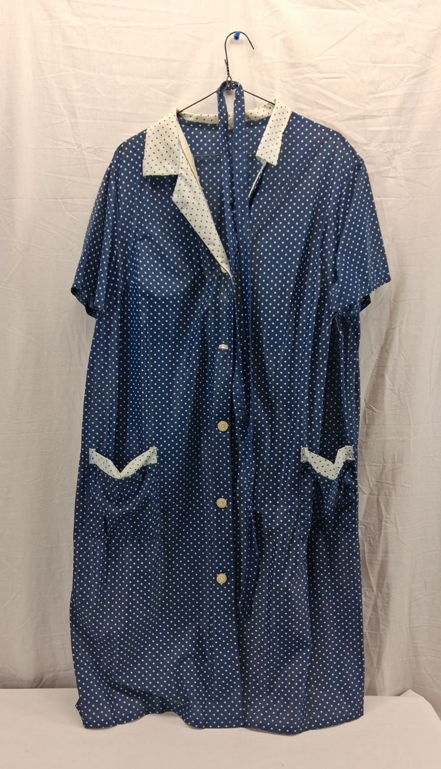 Vintage House Dress 46″ bust