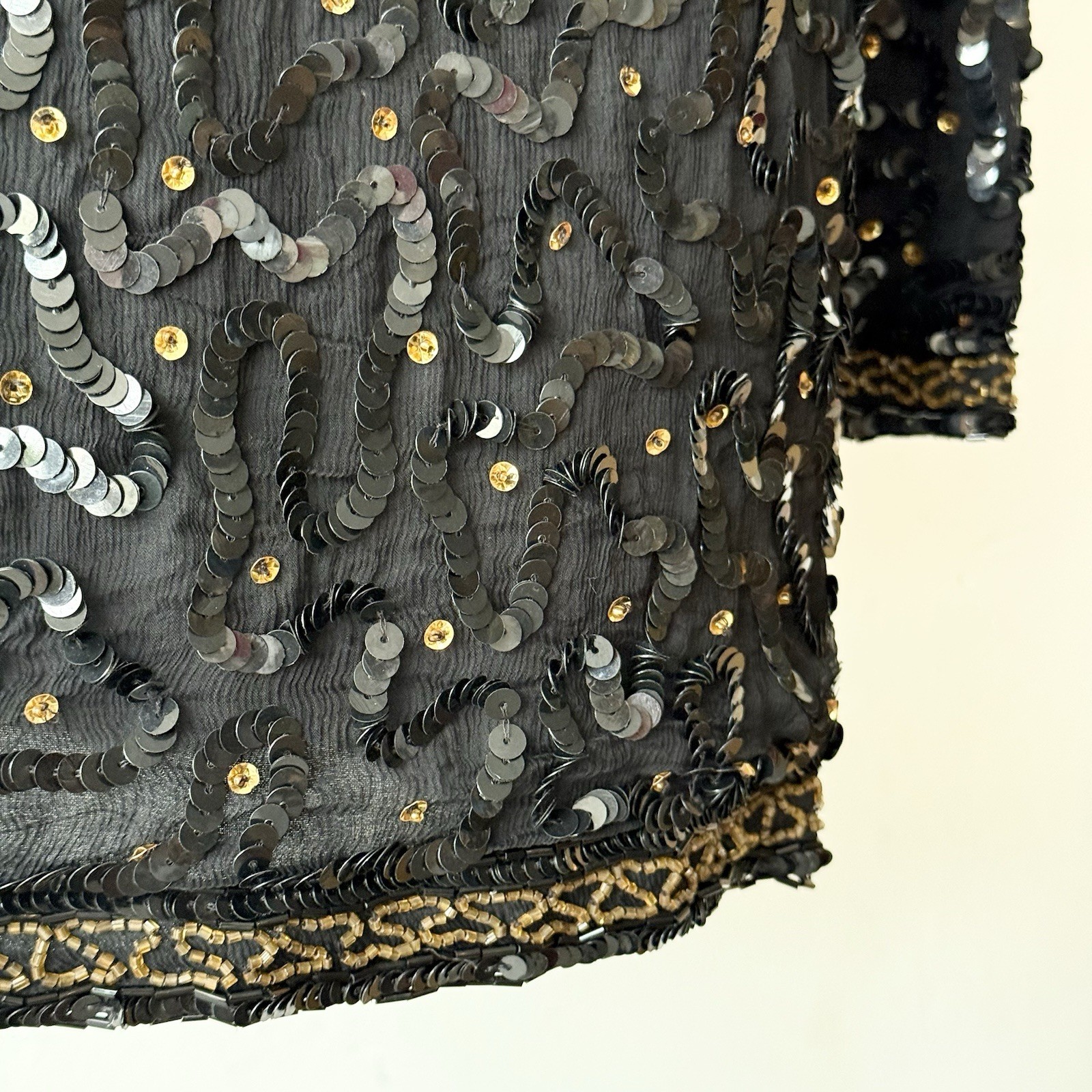 1980’s~1990’s All Silk Beaded & Sequin Jacket By Style works •S/M