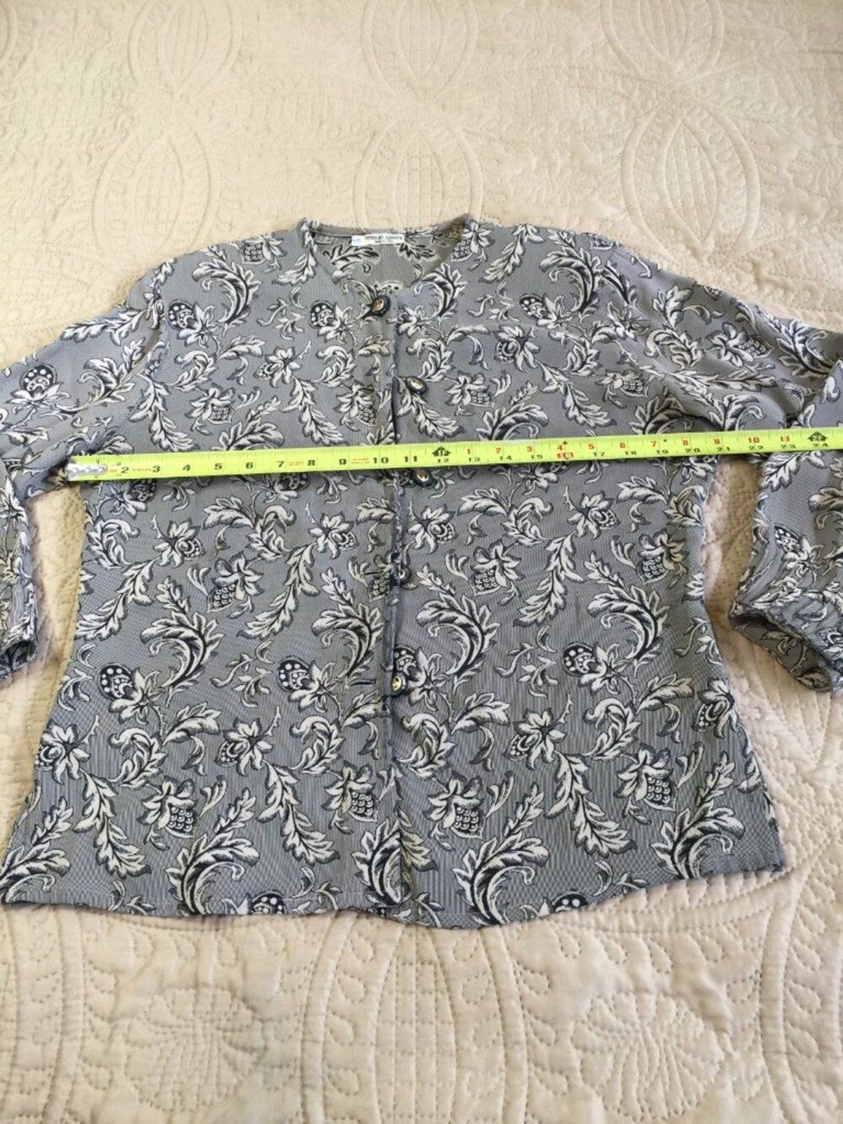 Vintage GIORGIO ARMANI Le Collezioni Jacquard Blouse Jacket Grey Floral, size 8