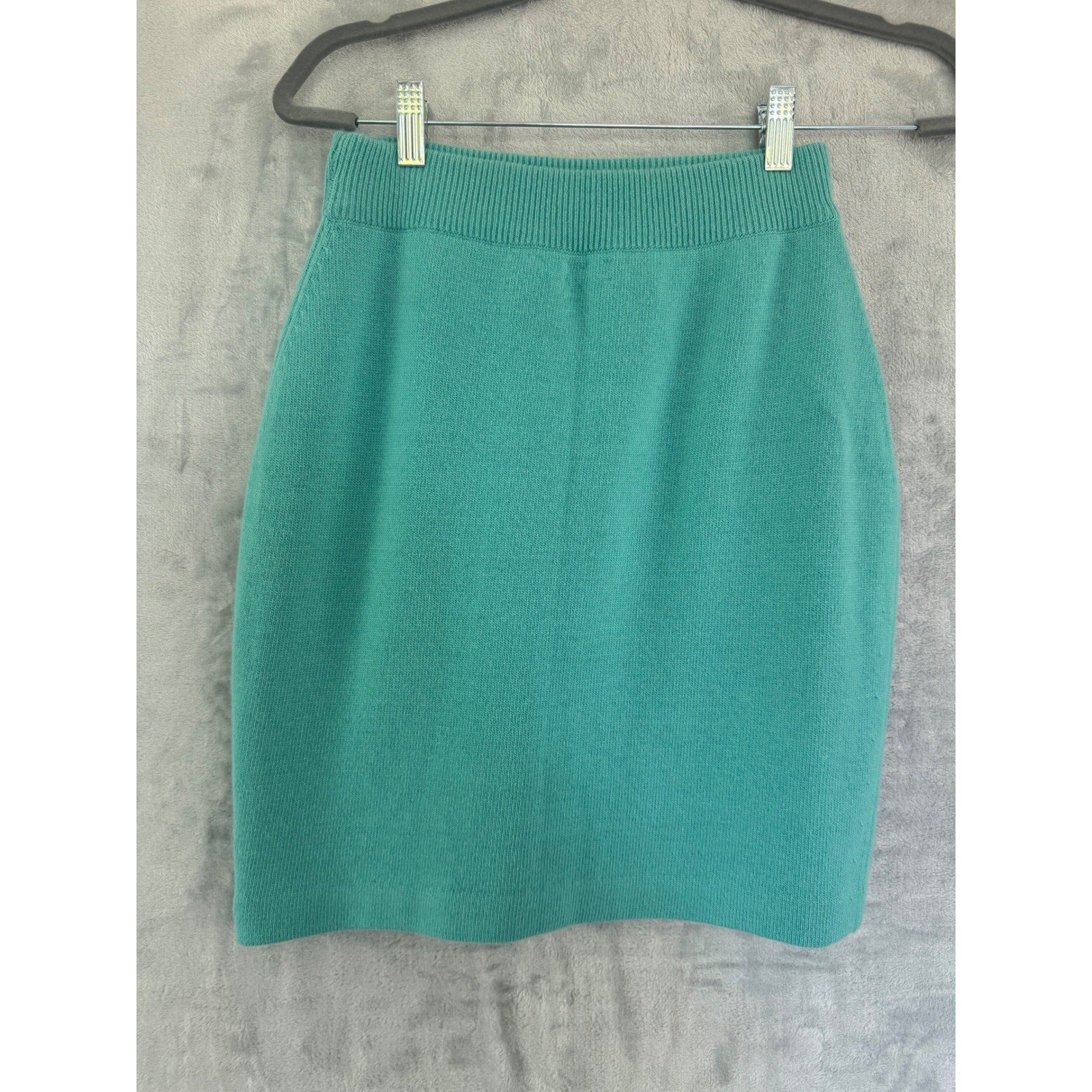 Chanel Vintage Cashmere Skirt Suit Teal Green Gold CC Buttons Scotland Sz 8 10
