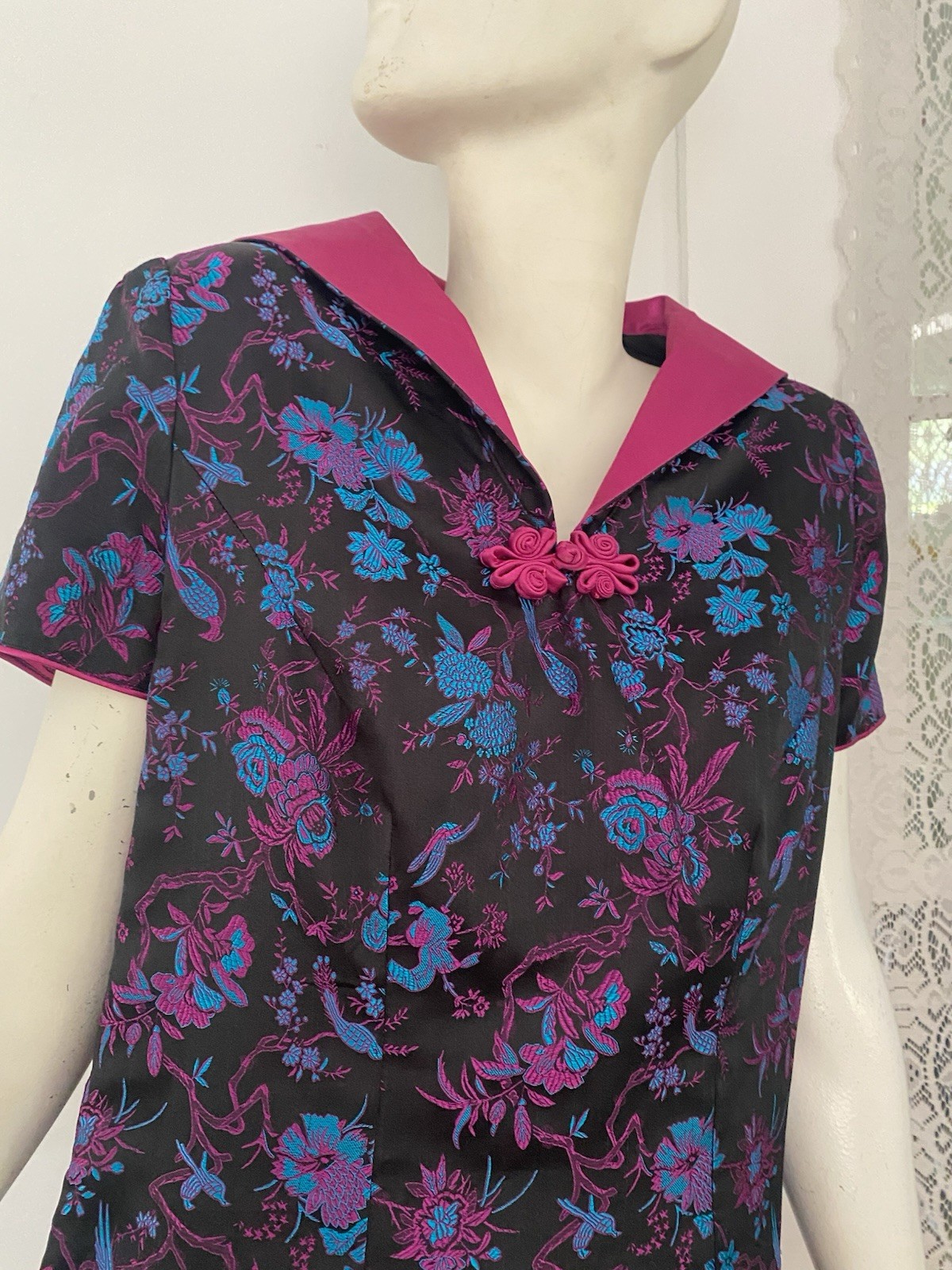VTG Asian Cheonsam Style Dress Bird Floral Print Satin Wiggle Shift Souvenir
