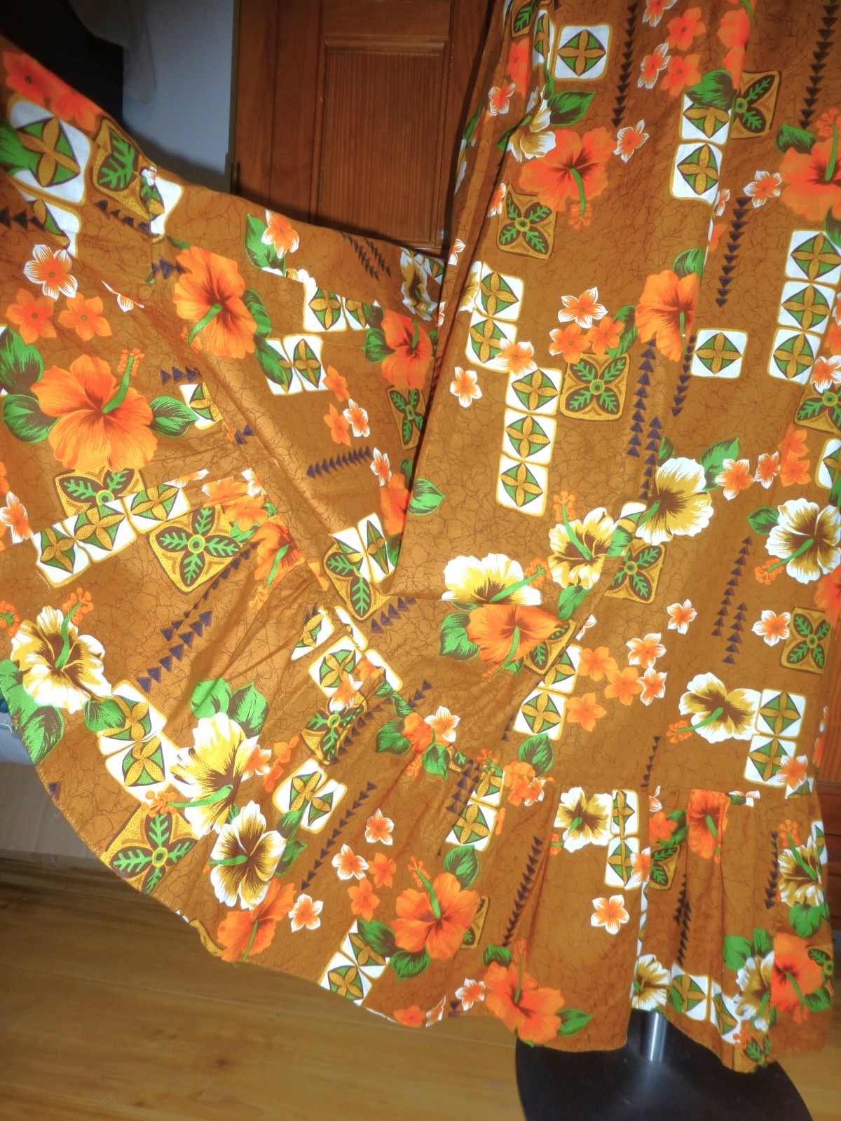 Vtg ROYAL Hawaiian Floral Cotton Polynesian wedding Party Midi Sun DRESS Sz L