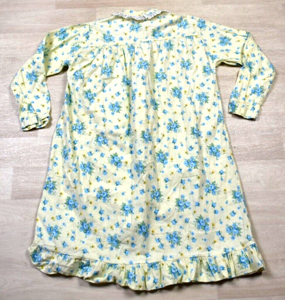 60s Dream Togs Cotton Flannel Nightgown Prairie Homestead Trad Floral 40 VTG