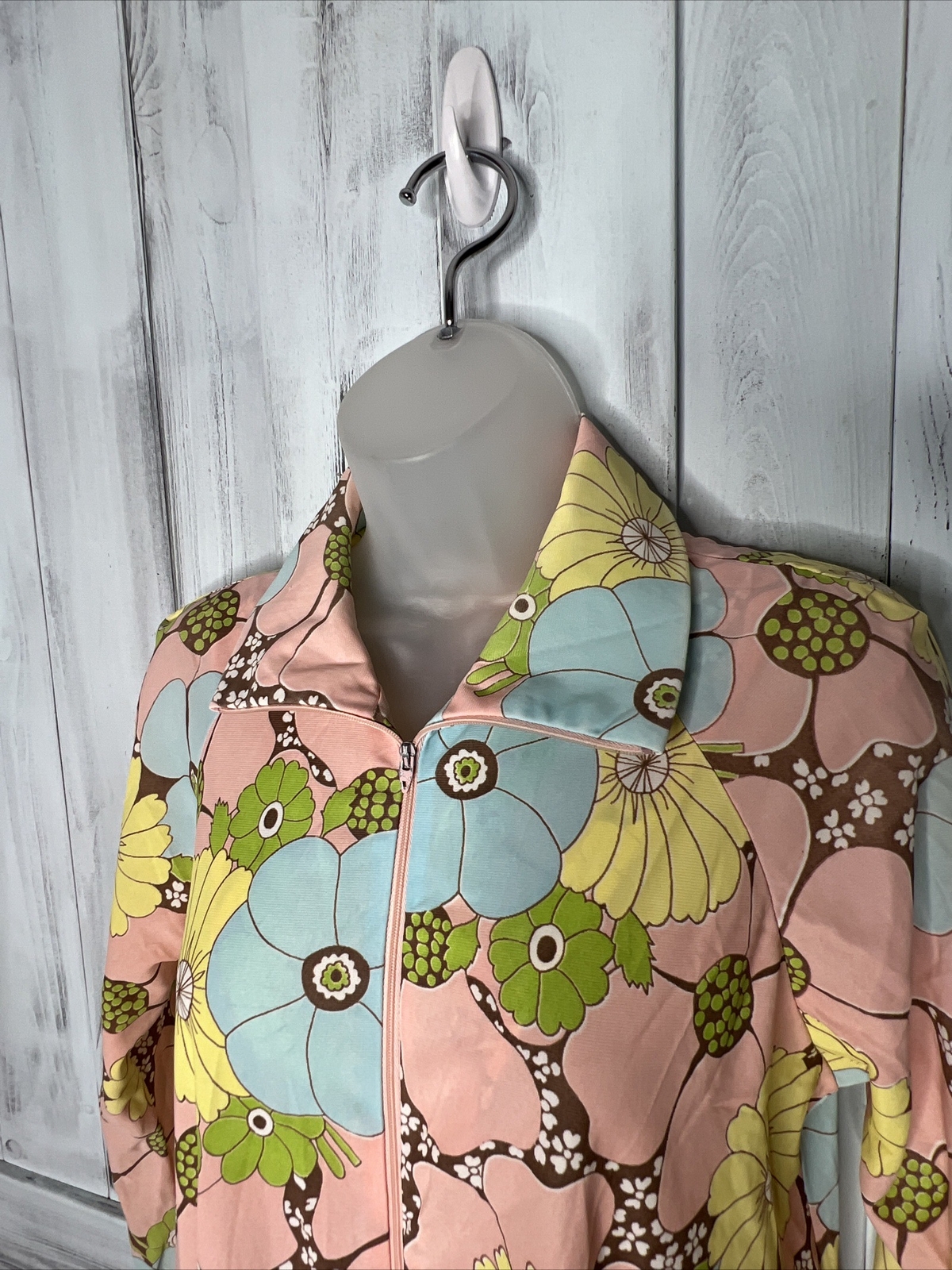 Vintage Leonora Retro Floral 100% Nylon Half Zip Robe Pocket Long Sleeve USA S
