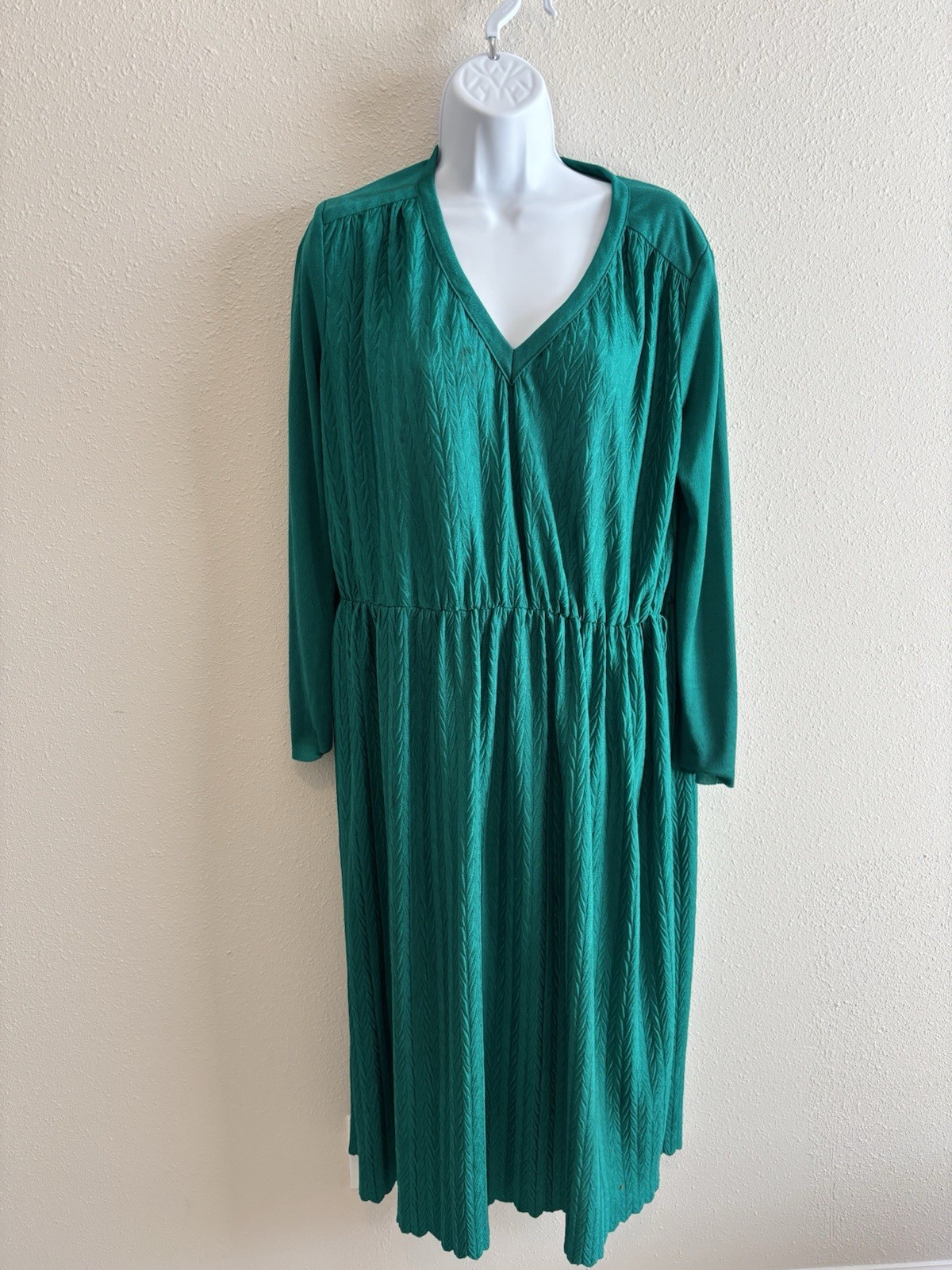 Vintage Matti of Lynne Green Textured Knit Dress V-Neck Midi 70s 80s – XL/14/16