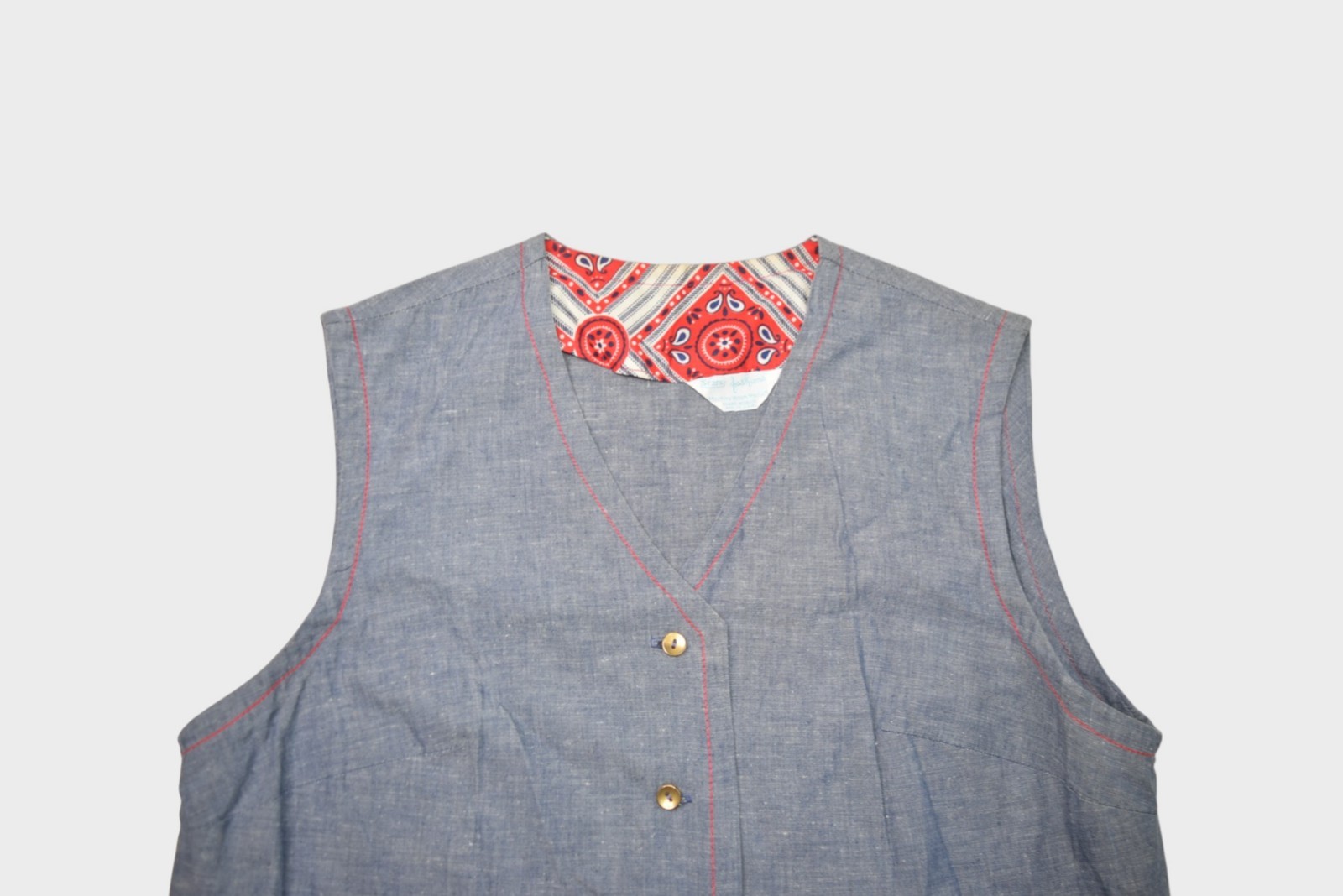 Vintage Sears Blouse Womens Medium Chambray Sleeveless Vest Shirt Button V Neck