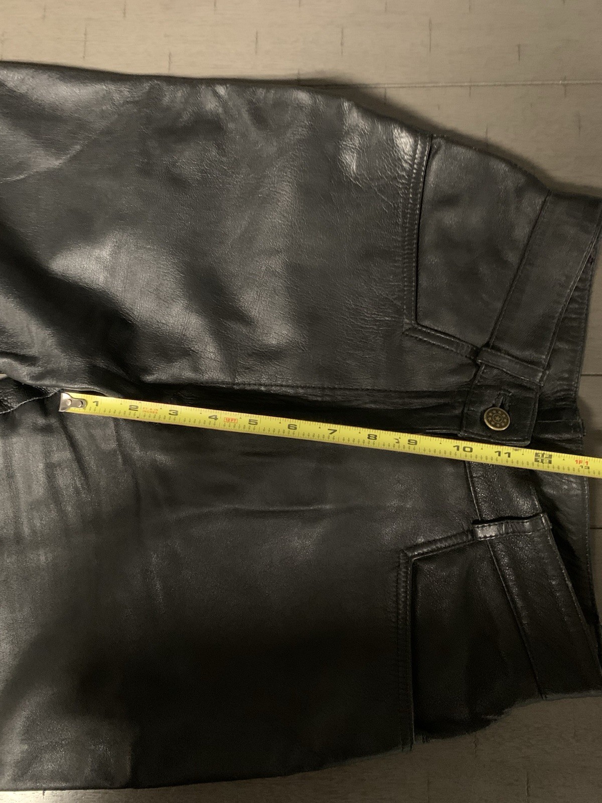 B1 Y2K CANDA C&A BLACK SOFT LEATHER PANTS SZ 4 RAW HEM BOOTCUT MOTORCYCLE 24×31”