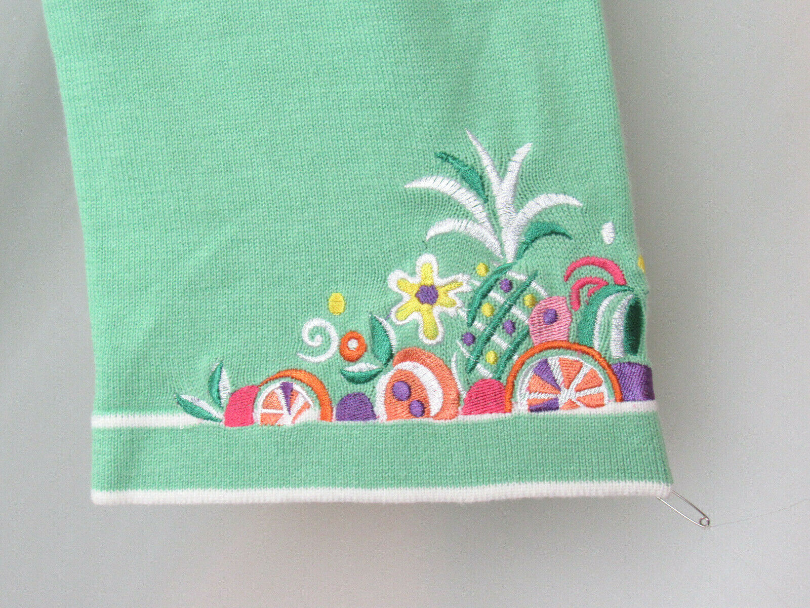 VTG 1990s BOB MACKIE WEARABLE ART MED TOP EMBROIDERY FRUIT FLOWER COTTON ACRYLIC