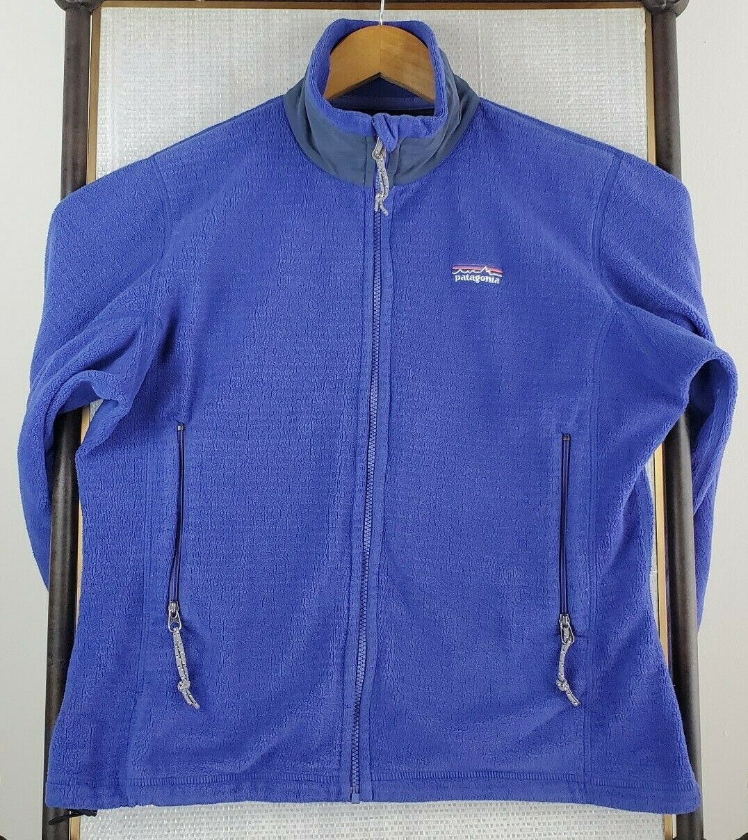 Rare VTG 02 PATAGONIA Medium Womens USA Made R3 Radiant Full Zip Indigo Jacket