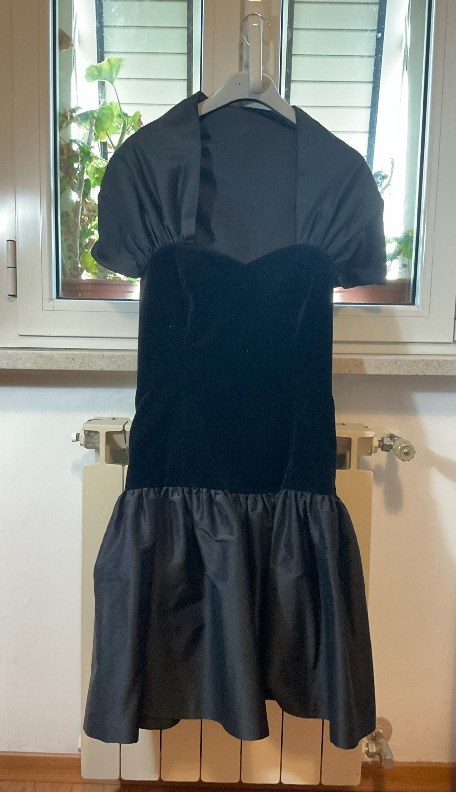 Vintage 80s Women’s Elegant Tailored Dress