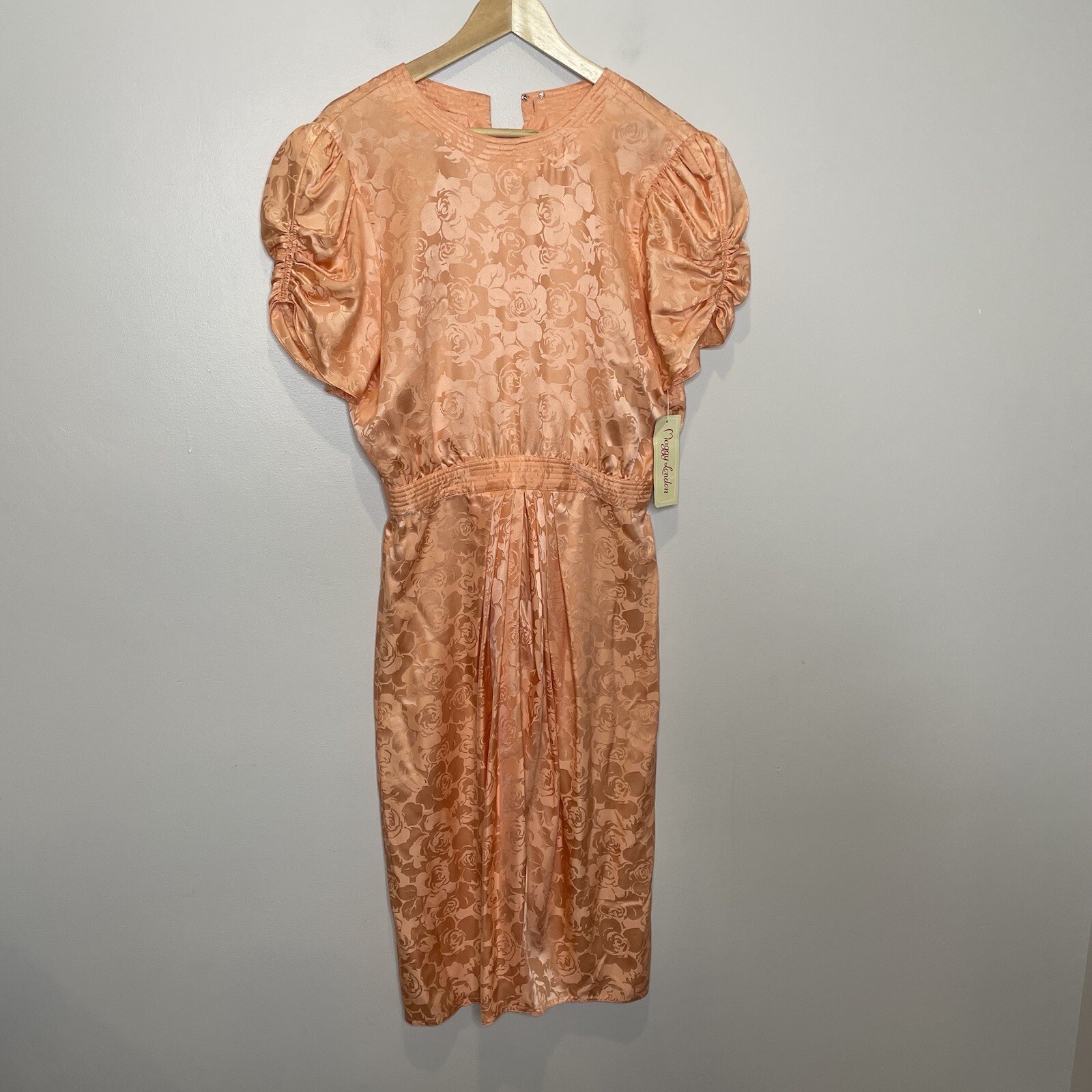 Vintage Maggy London Jeannene Booher 100% Silk Peach Floral Sheath Dress 12 NWT