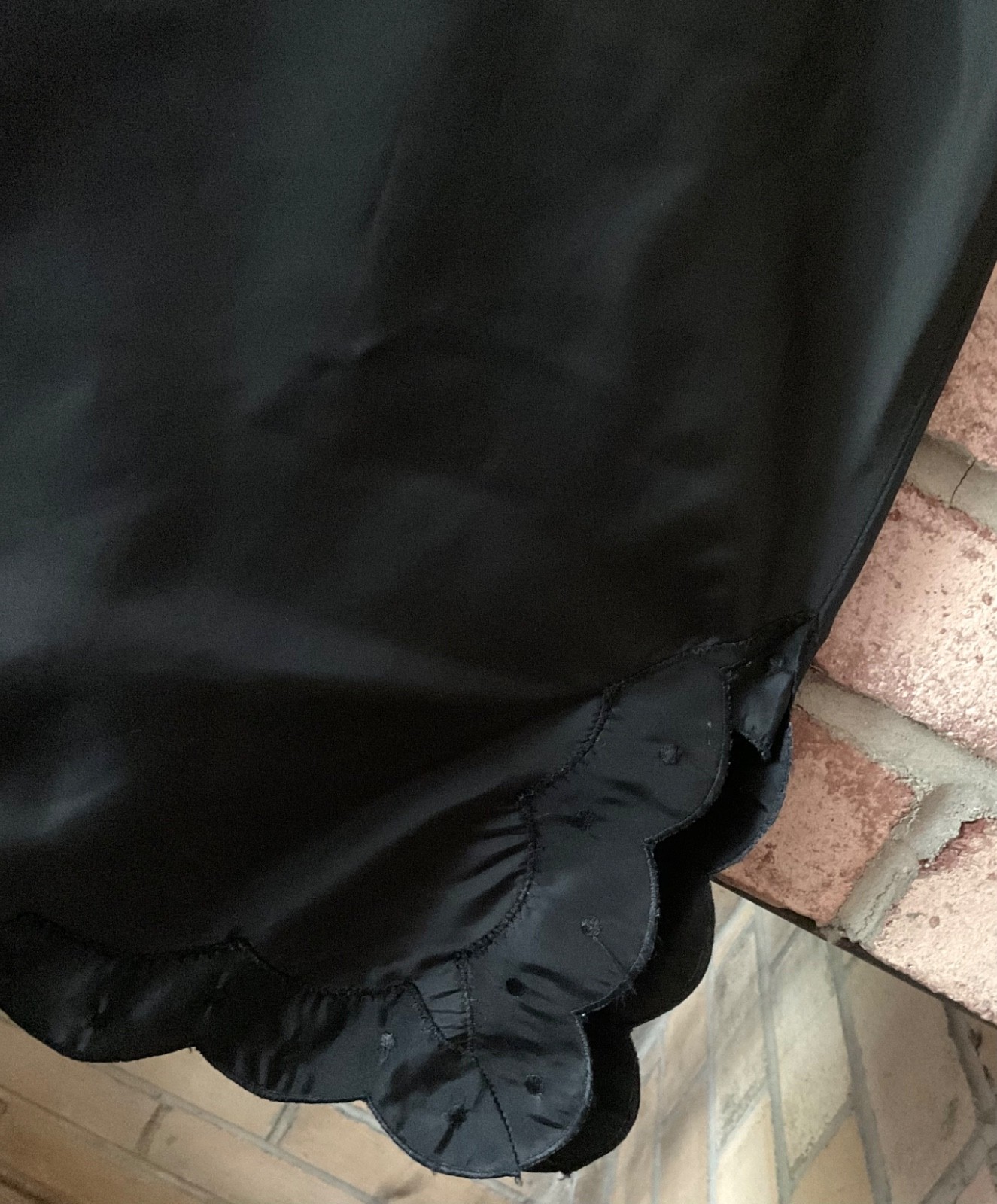 VTG BARBIZON TAFFETA BLEND 'TAFREDDA’ 'CANDIE’ SZ 9 BLACK FULL SLIP MINT UNWORN