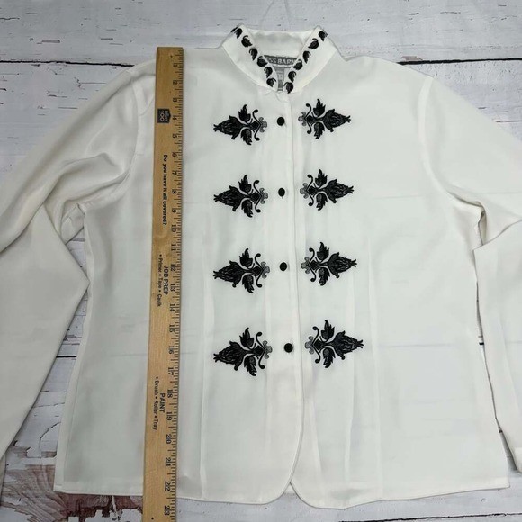Dress Barn Embroidered Button Down Blouse White M Vintage Vibe
