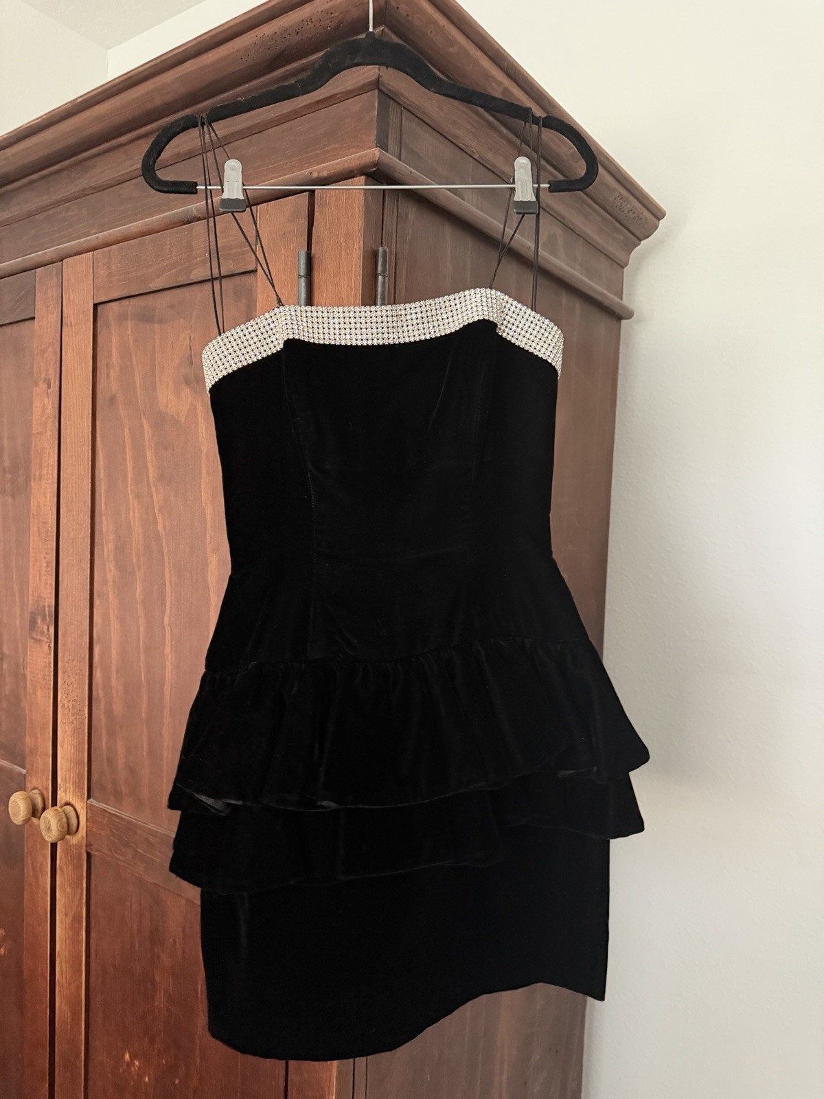 Women’s Vtg Strapless Black Velvet Dress Big Bow Rhinestones Size XS 80’s 90’s