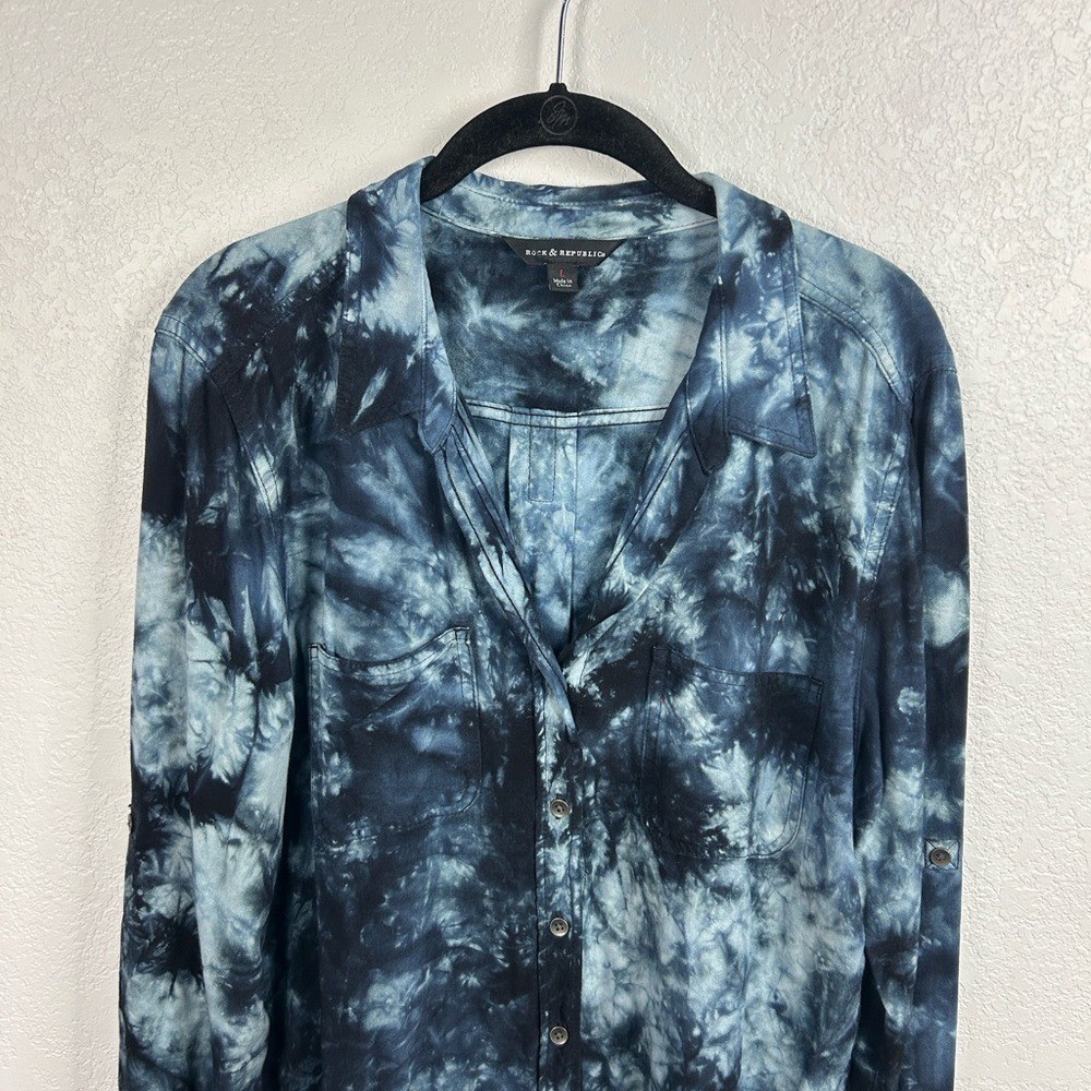 Rock & Republic Blue Tie-Dye Shirt Long Sleeve Button Down Sz L Career Wear
