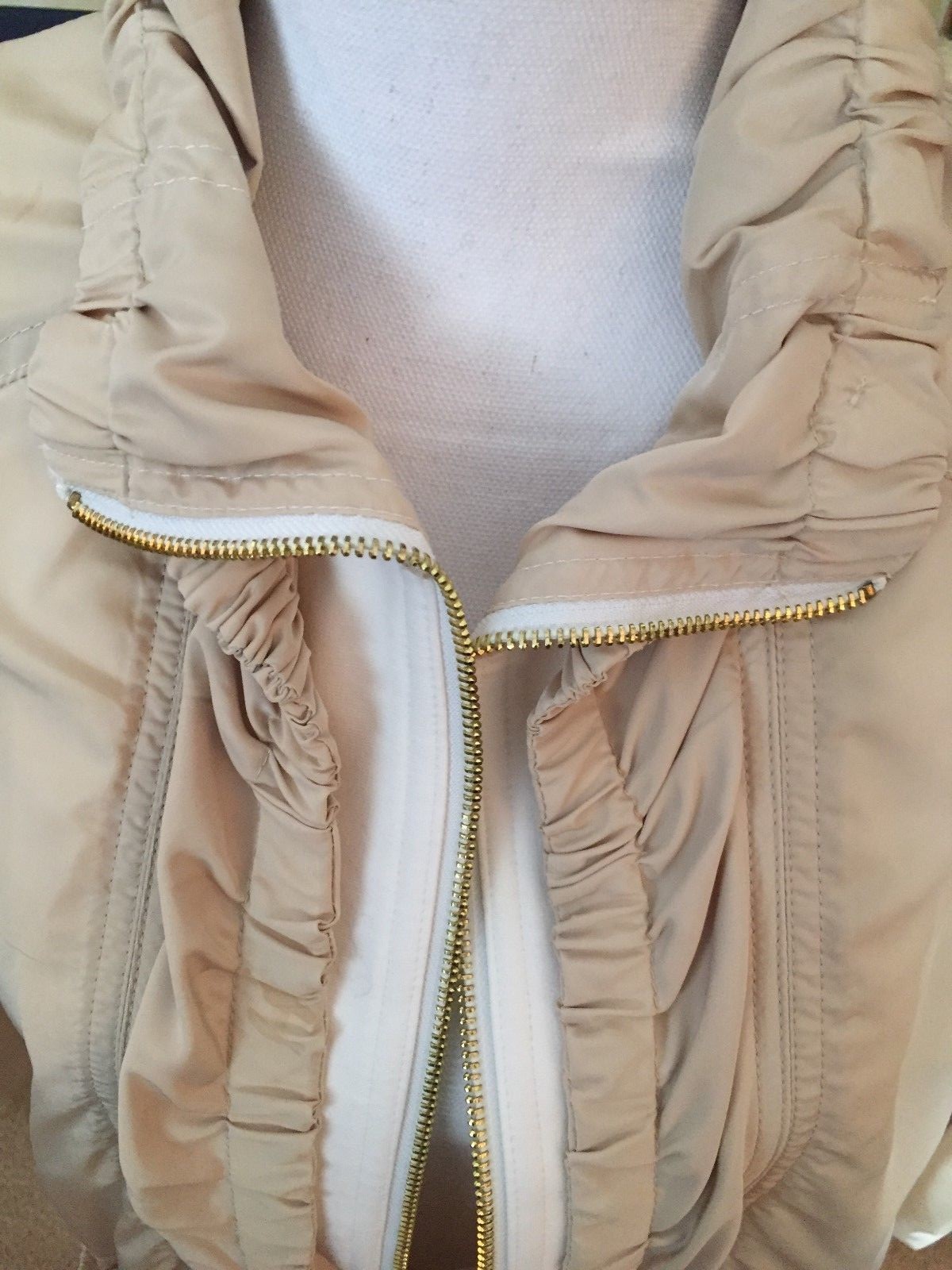 Luii Women’s Jacket Zipper Snap at Sleeve Pockets Gold Buttons Large Wool/poly
