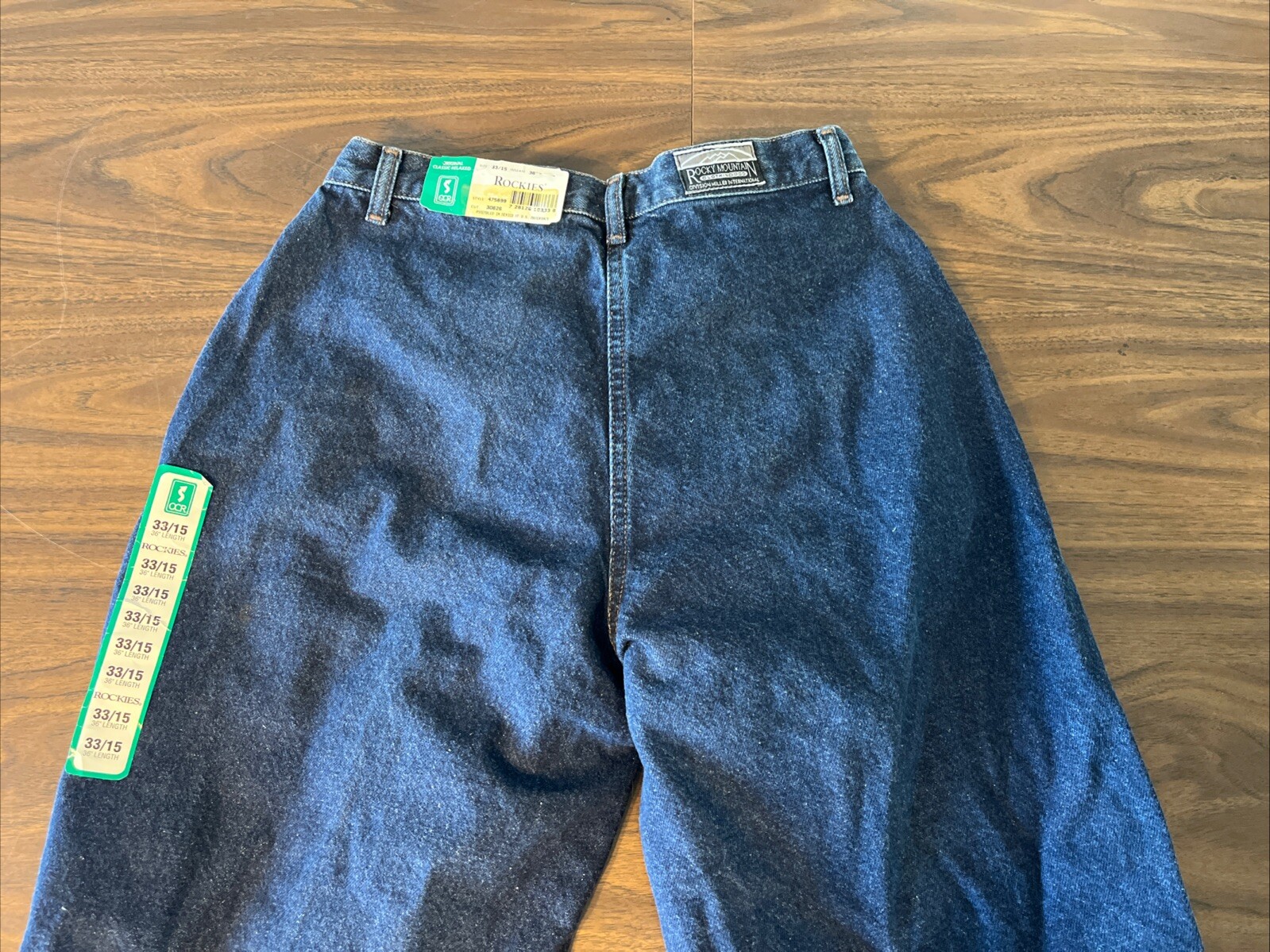 NWT Rocky Mountain Blue Jeans High Rise Bare Back V Front 33/15/36” Length