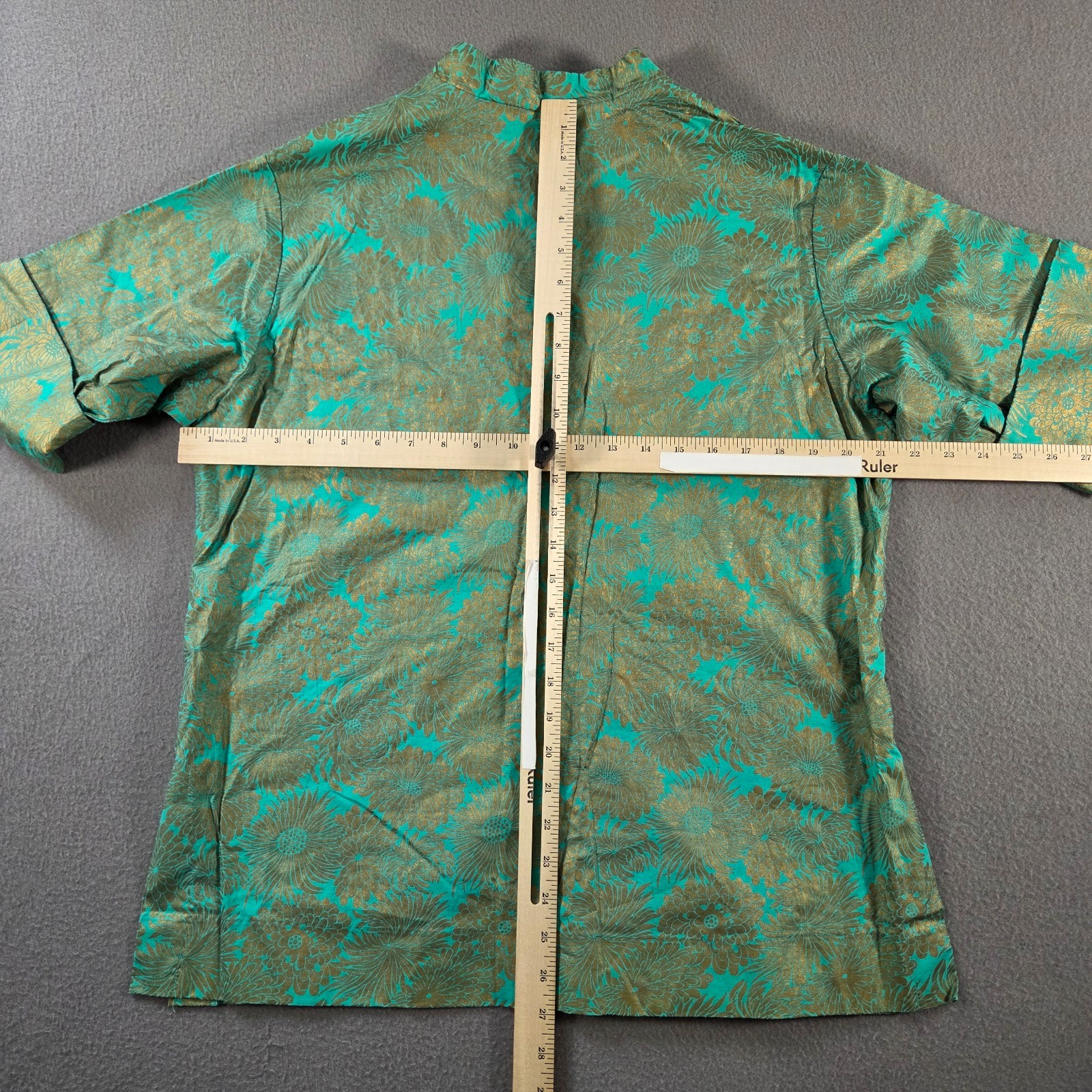 Vintage Dutchmaid Top Womens 38 Green Floral Gold Painted Asian Traditional 70s