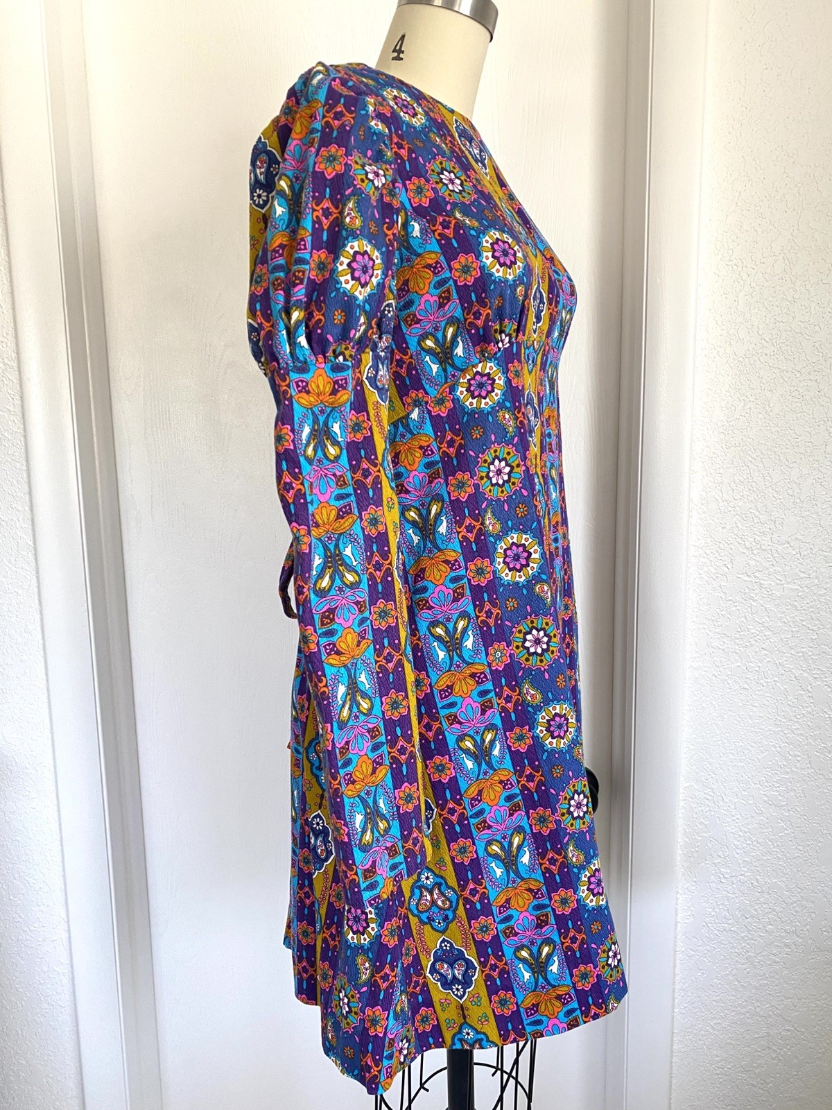 Vtg 60s 70s Psychedelic Rainbow Floral Mod Boho Gogo Hippie Dress – M Tie Back