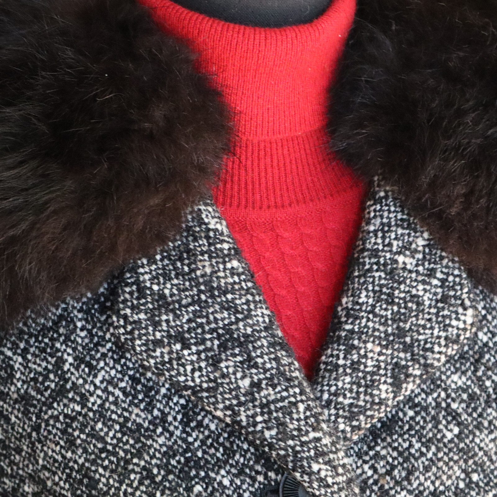 Vtg Jobis High Class Black Tweed Jacket w Black Fur Collar Sz Small Germany
