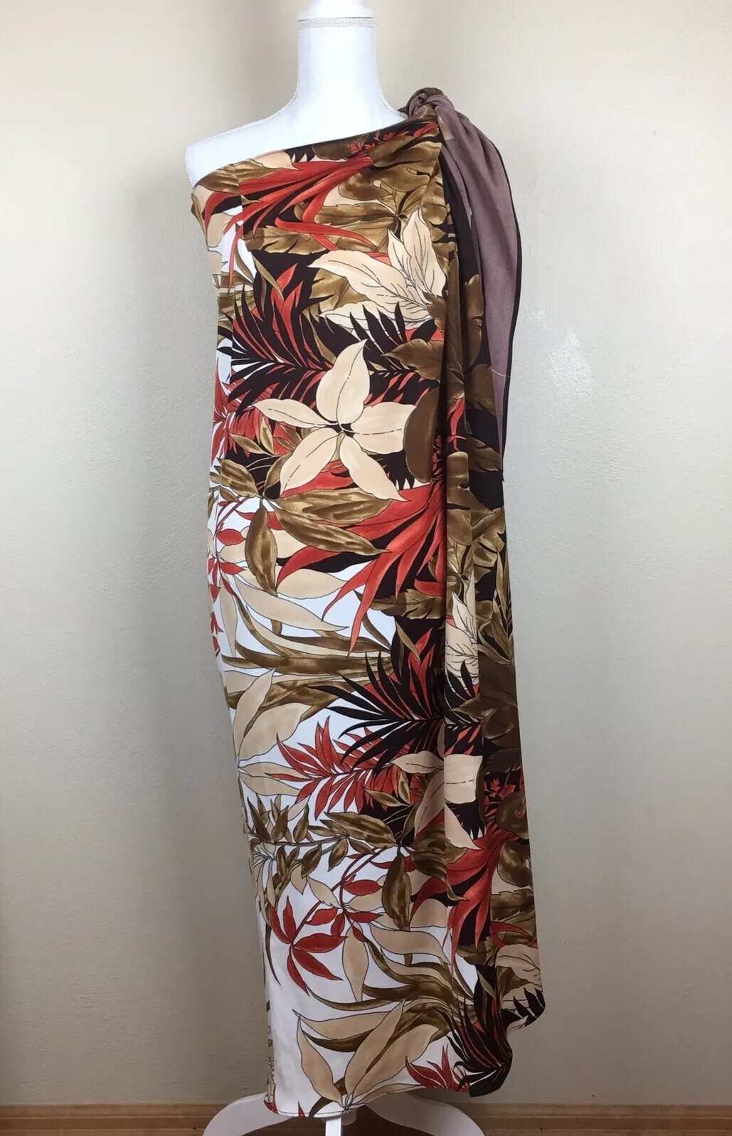 Vintage 1970’s Royal Palm Brown Hawaiian Beach Wrap Sarong