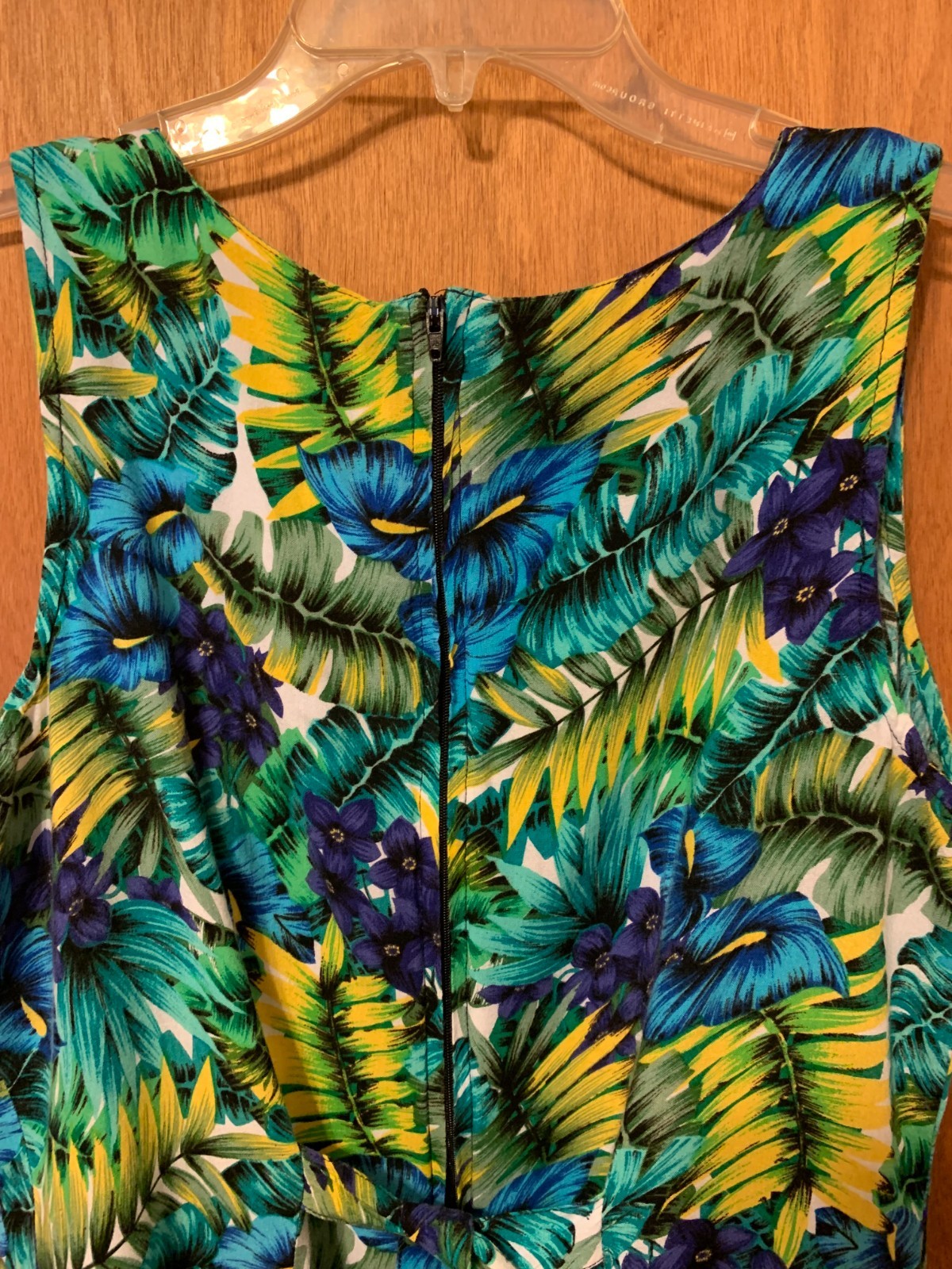 Impressions Workshop Sleeveless Tropical Leaf Dress – Women’s