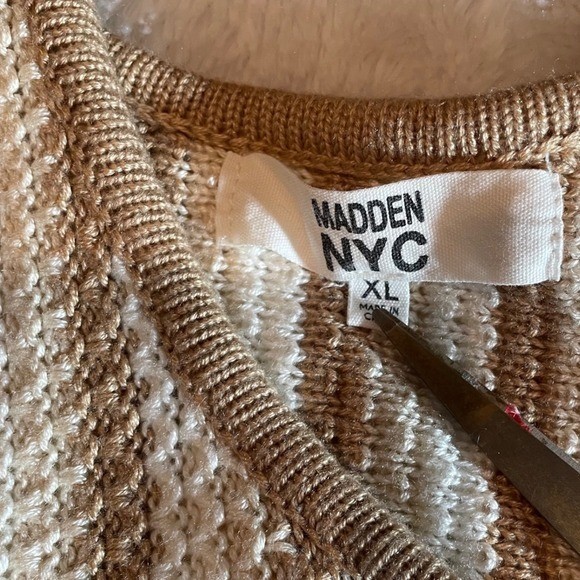 Madden NYC Tan Cream Striped Flutter Crochet Top Juniors XL Retro Bohemian 70s