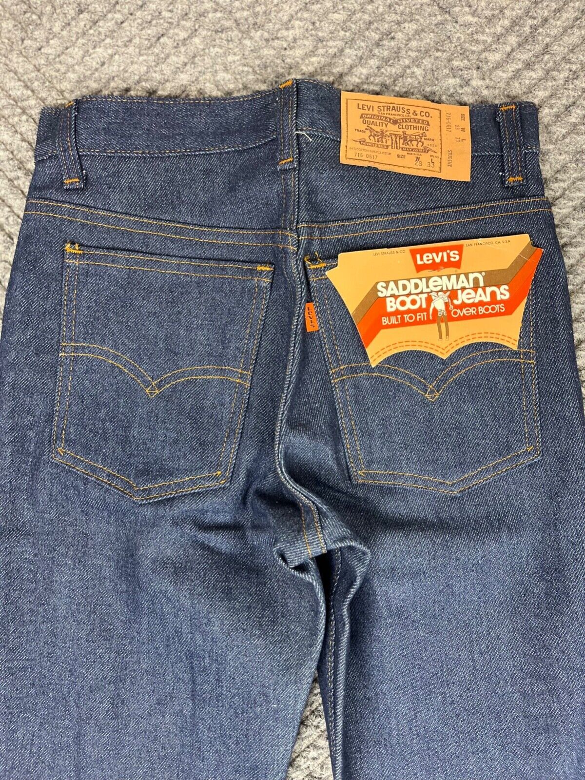 Vintage 80’s Levi’s 716 Saddleman Student Jeans 28×33 Dark Wash Bootcut NOS